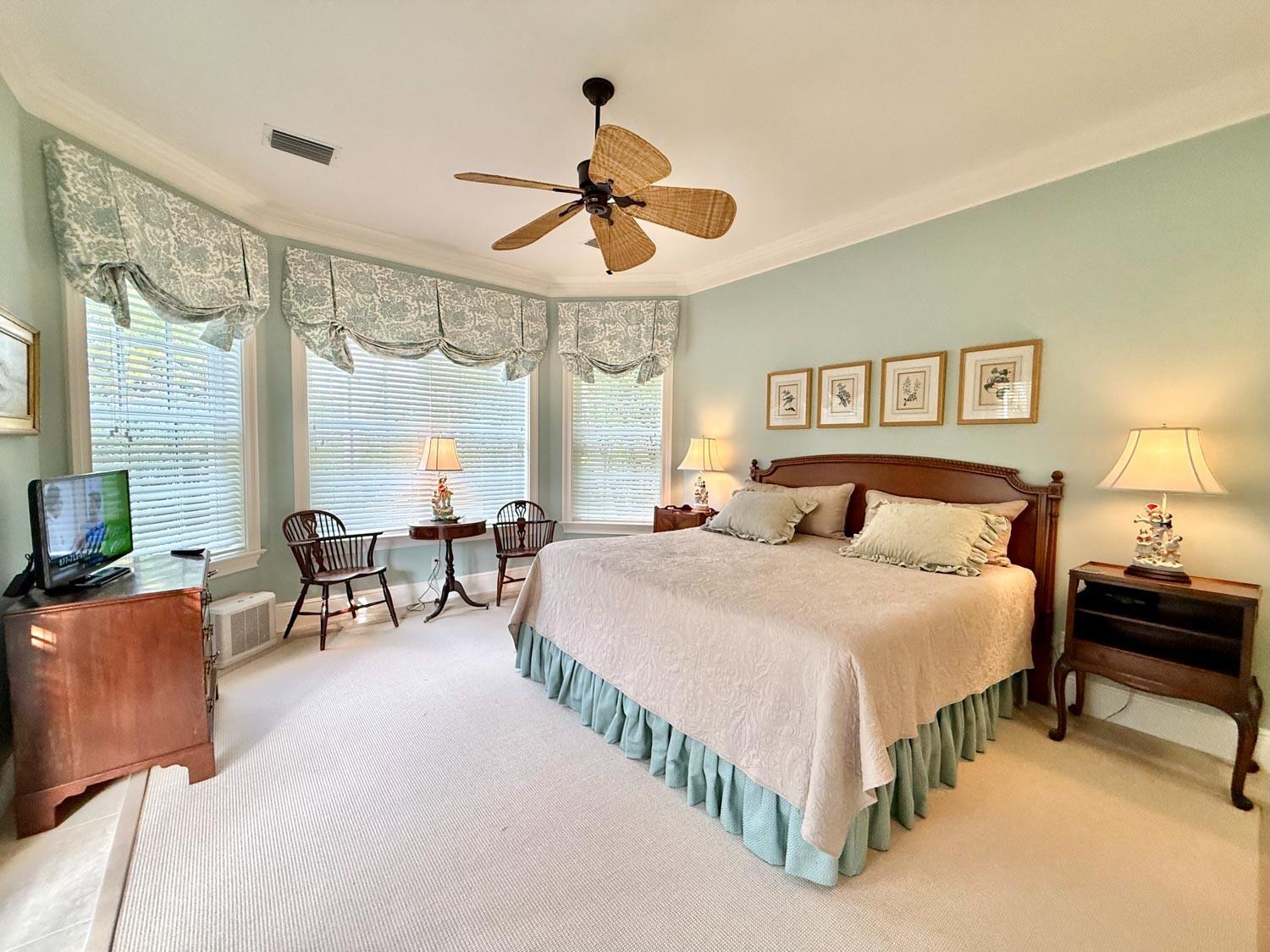 109 Estuary Dr Indian River Shores, FL 32963