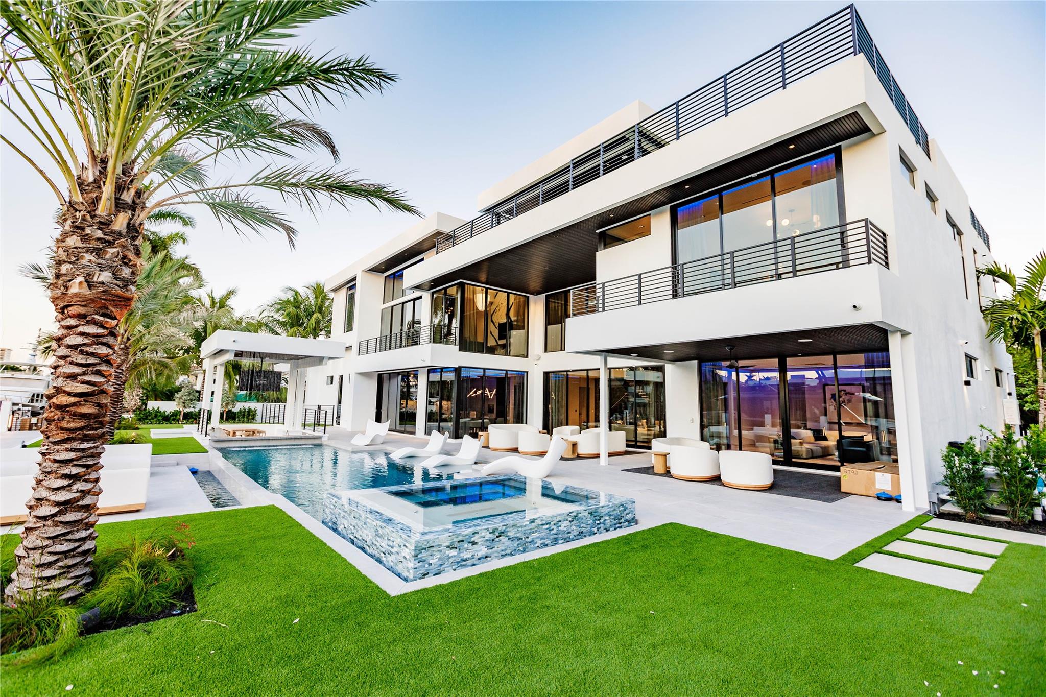 725 Poinciana Fort Lauderdale, FL 33301