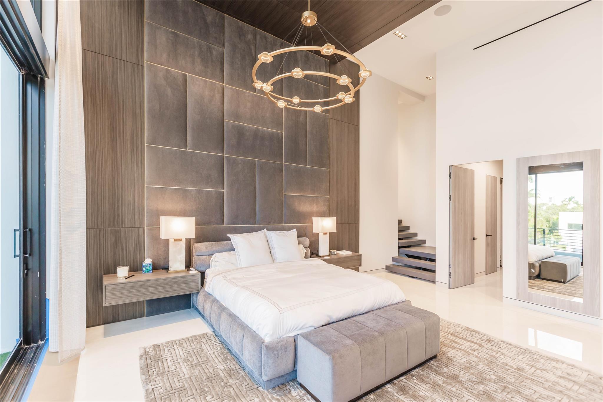 725 Poinciana Dr Fort Lauderdale, FL 33301 725 Poinciana Dr Fort Lauderdale, FL 33301