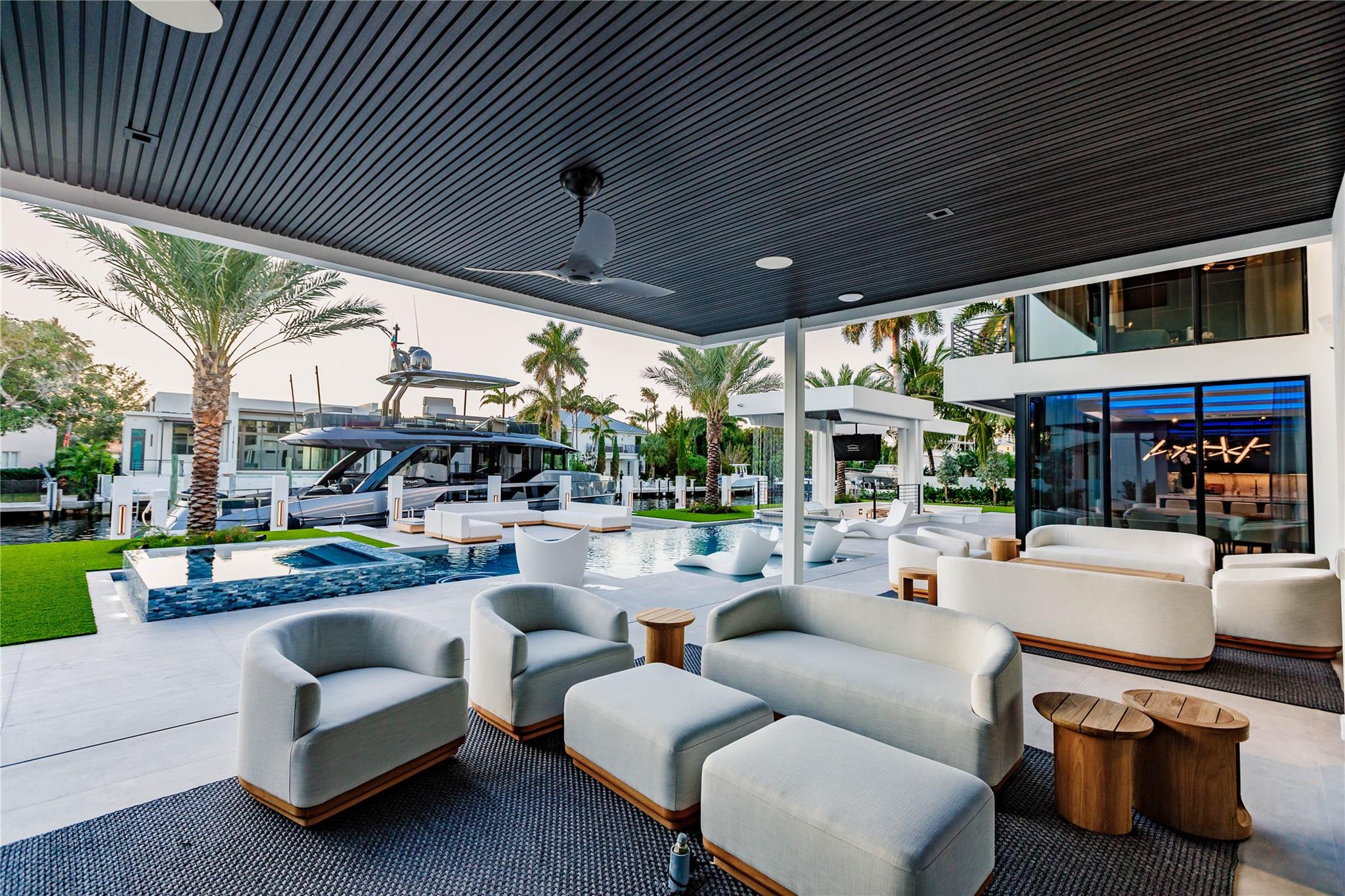 725 Poinciana Dr Fort Lauderdale, FL 33301 725 Poinciana Dr Fort Lauderdale, FL 33301