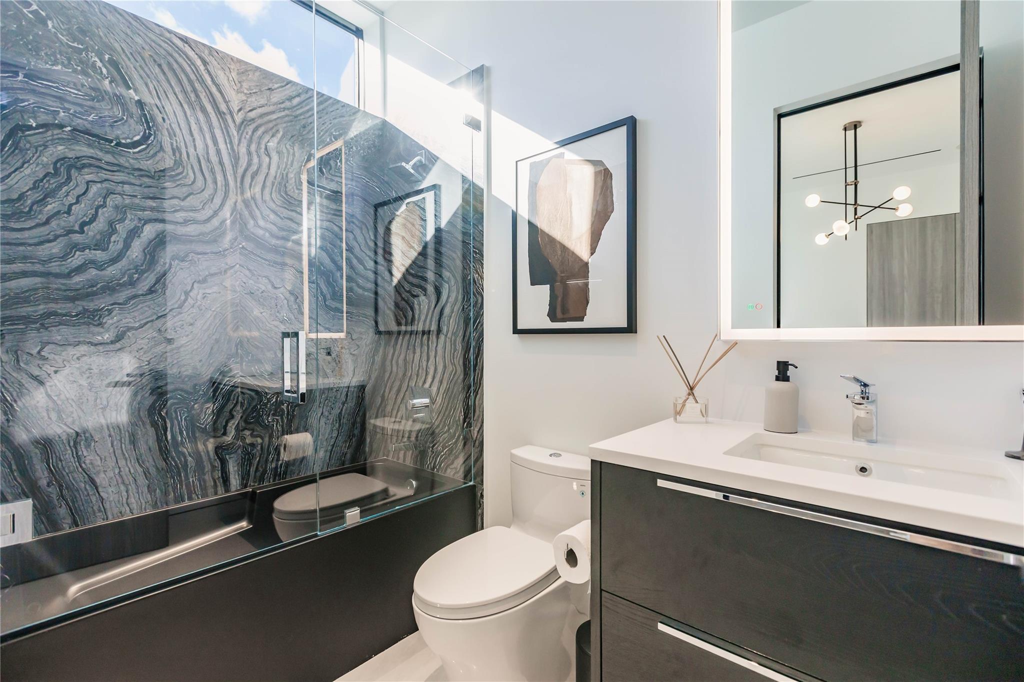 725 Poinciana Dr Fort Lauderdale, FL 33301 725 Poinciana Dr Fort Lauderdale, FL 33301