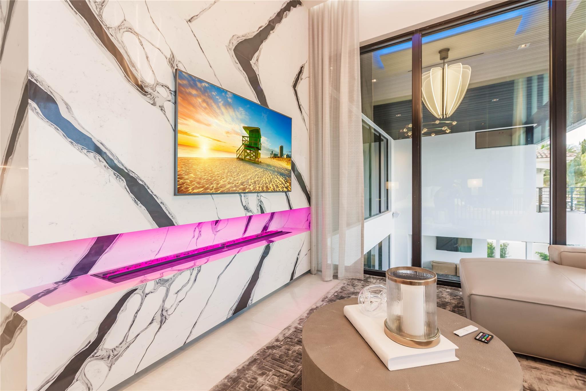 725 Poinciana Dr Fort Lauderdale, FL 33301 725 Poinciana Dr Fort Lauderdale, FL 33301