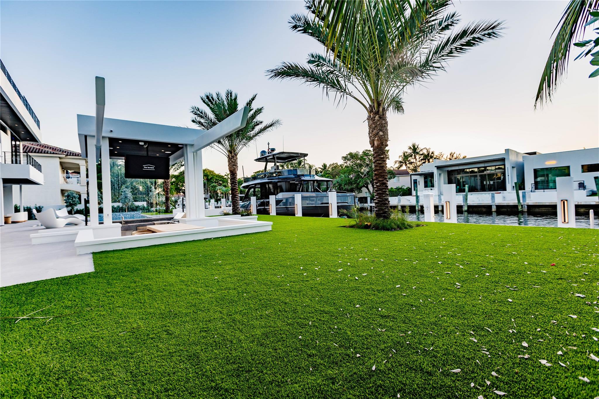 725 Poinciana Dr Fort Lauderdale, FL 33301 725 Poinciana Dr Fort Lauderdale, FL 33301