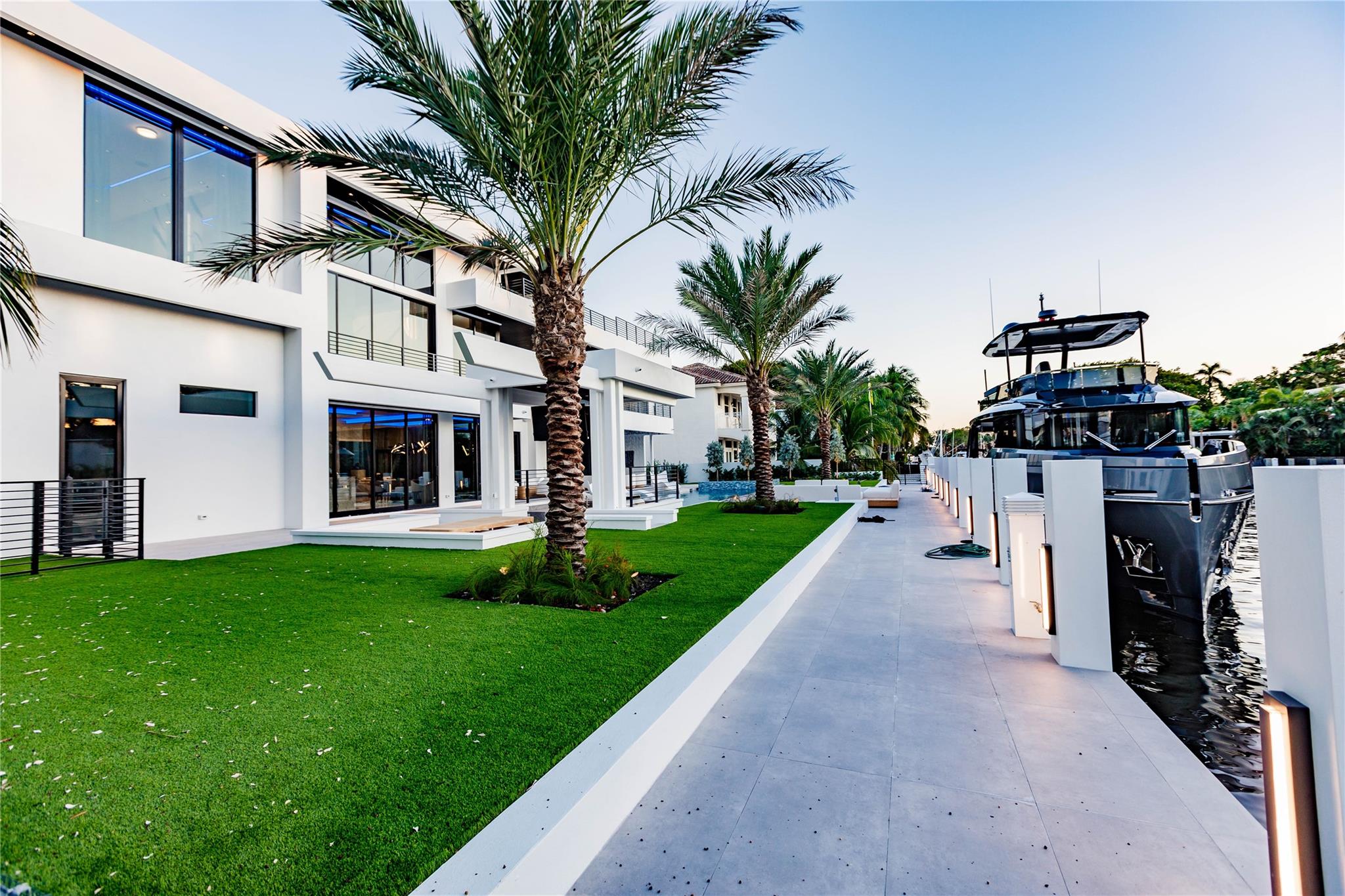 725 Poinciana Fort Lauderdale, FL 33301