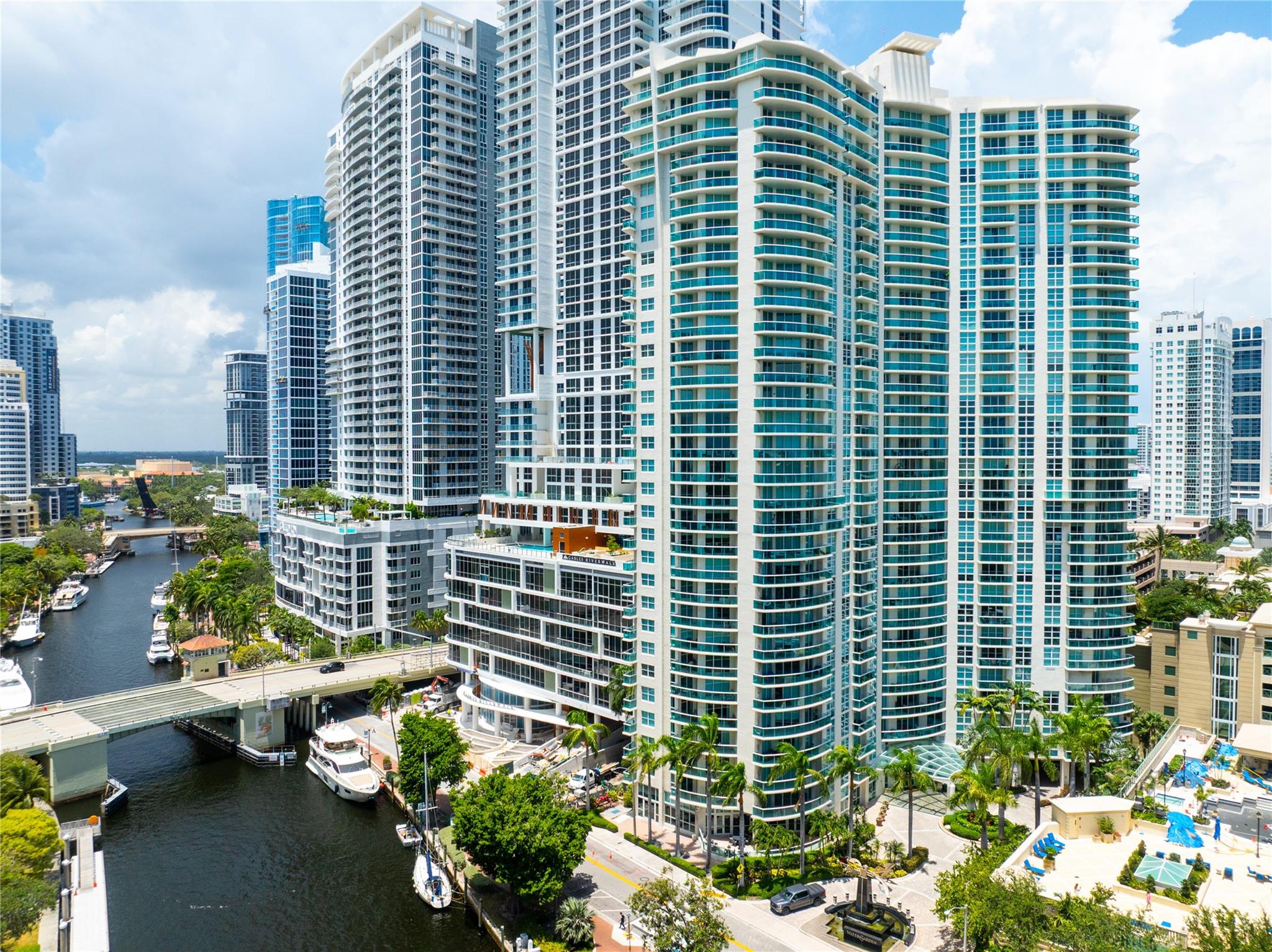 347 N New Riv Dr #2808