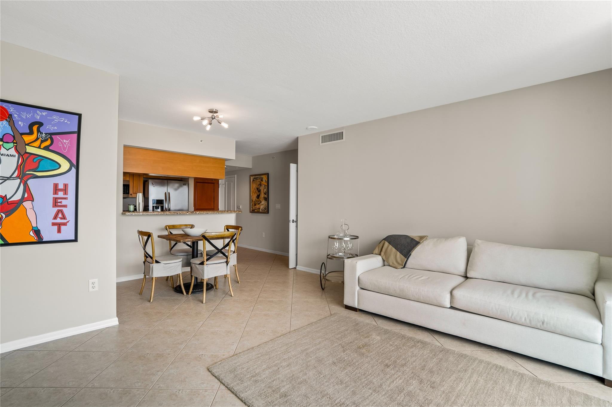 347 N New Riv Dr #2808 Fort Lauderdale, FL 33301