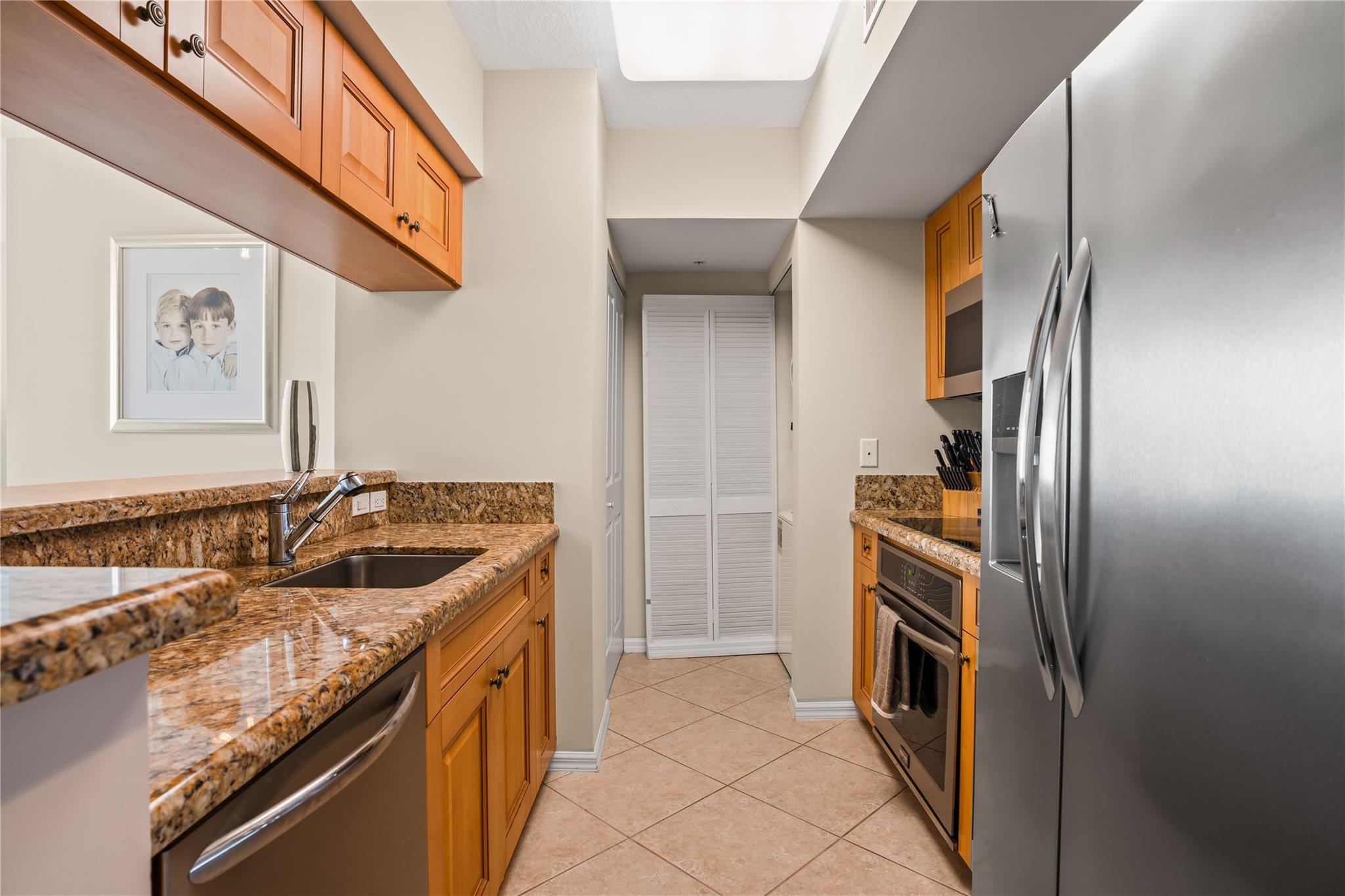 347 N New Riv Dr #2808 Fort Lauderdale, FL 33301