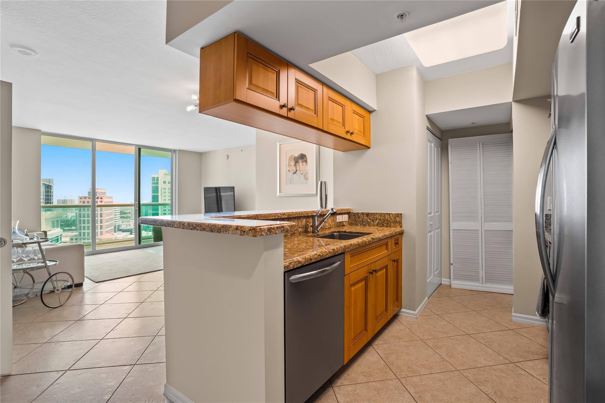 347 N New Riv Dr #2808 Fort Lauderdale, FL 33301