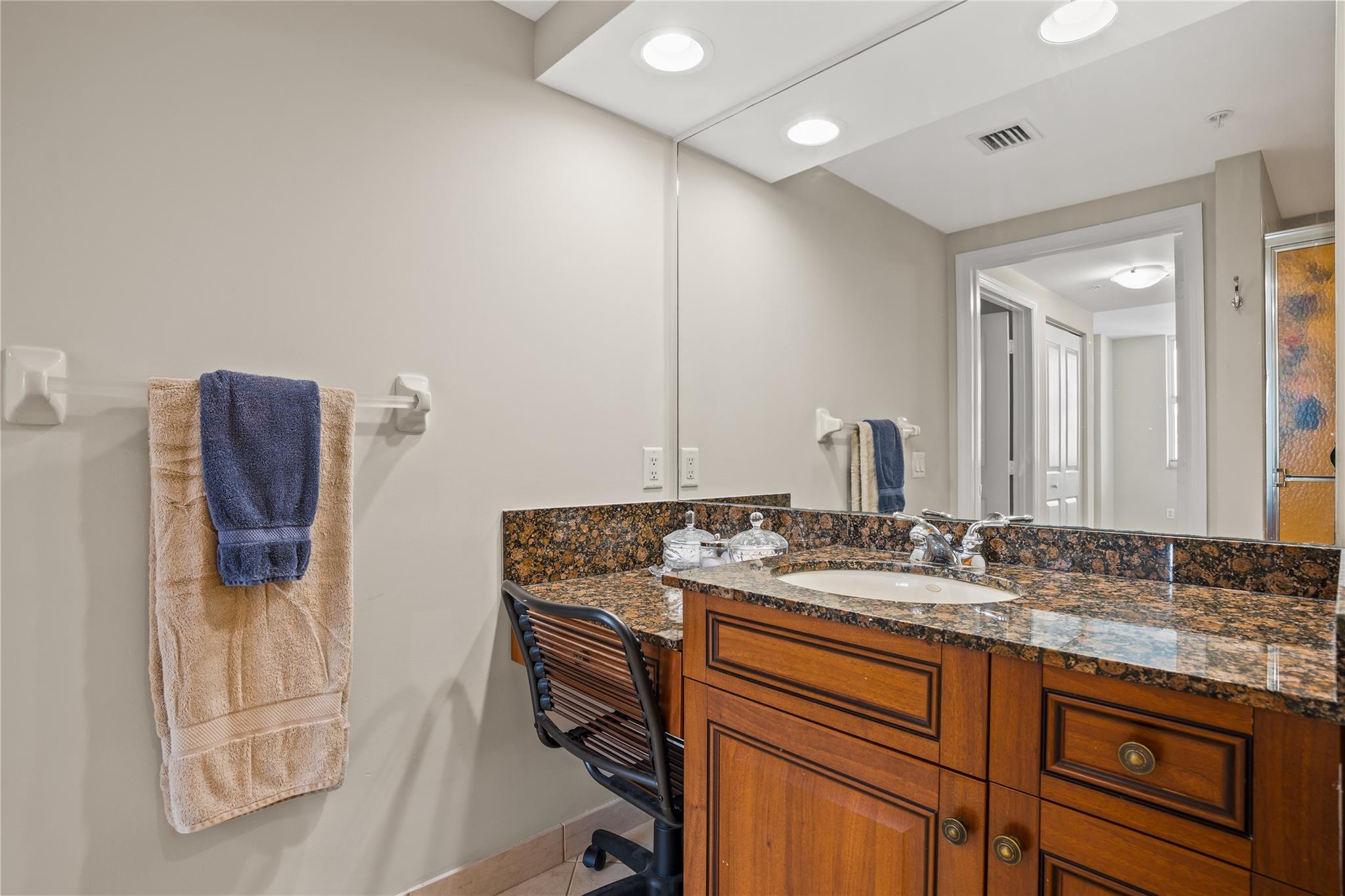 347 N New Riv Dr #2808 Fort Lauderdale, FL 33301