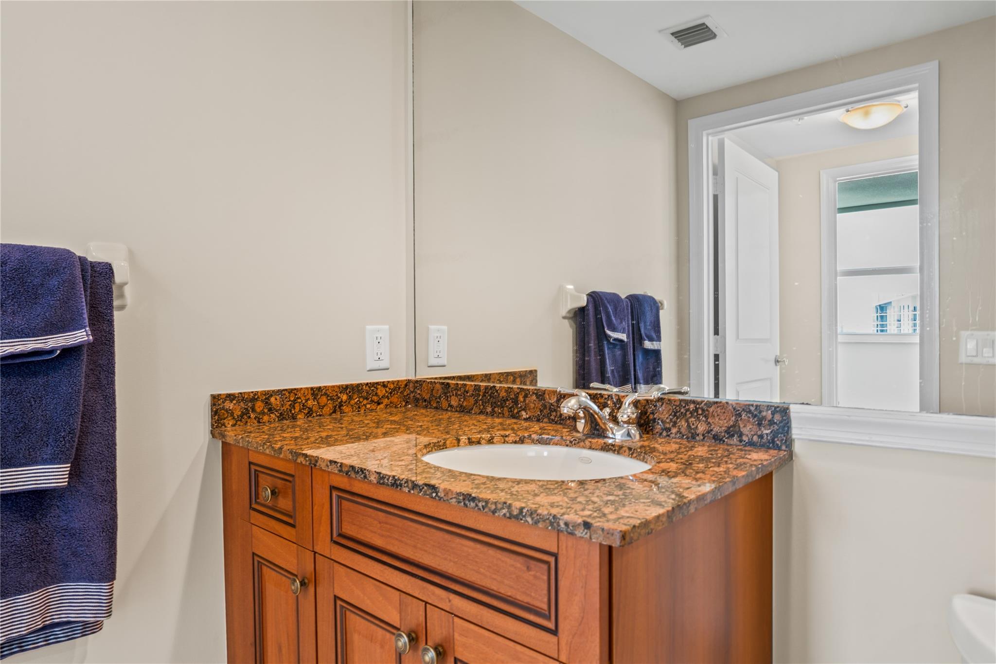 347 N New Riv Dr #2808 Fort Lauderdale, FL 33301