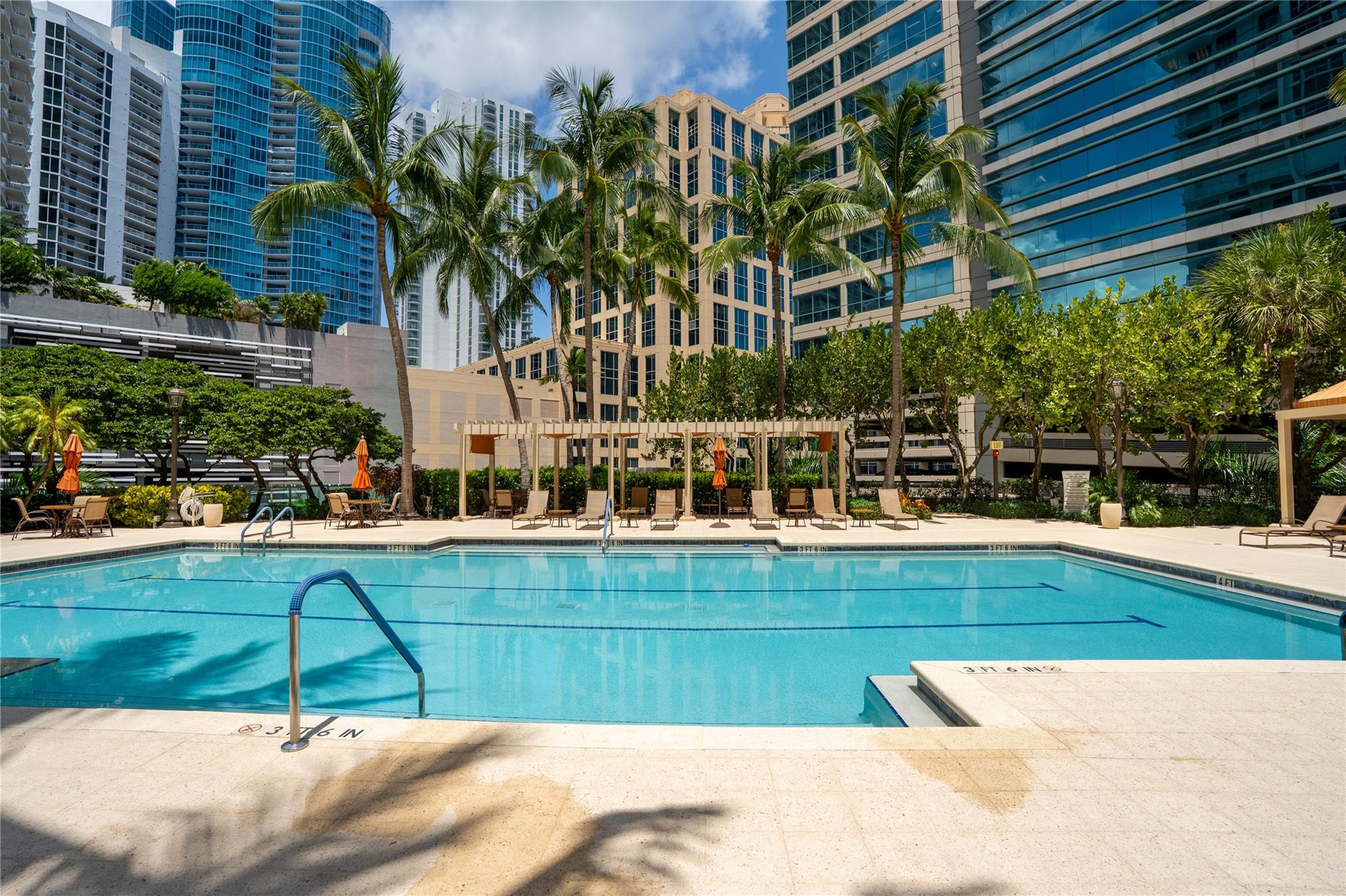 347 N New Riv Dr #2808 Fort Lauderdale, FL 33301