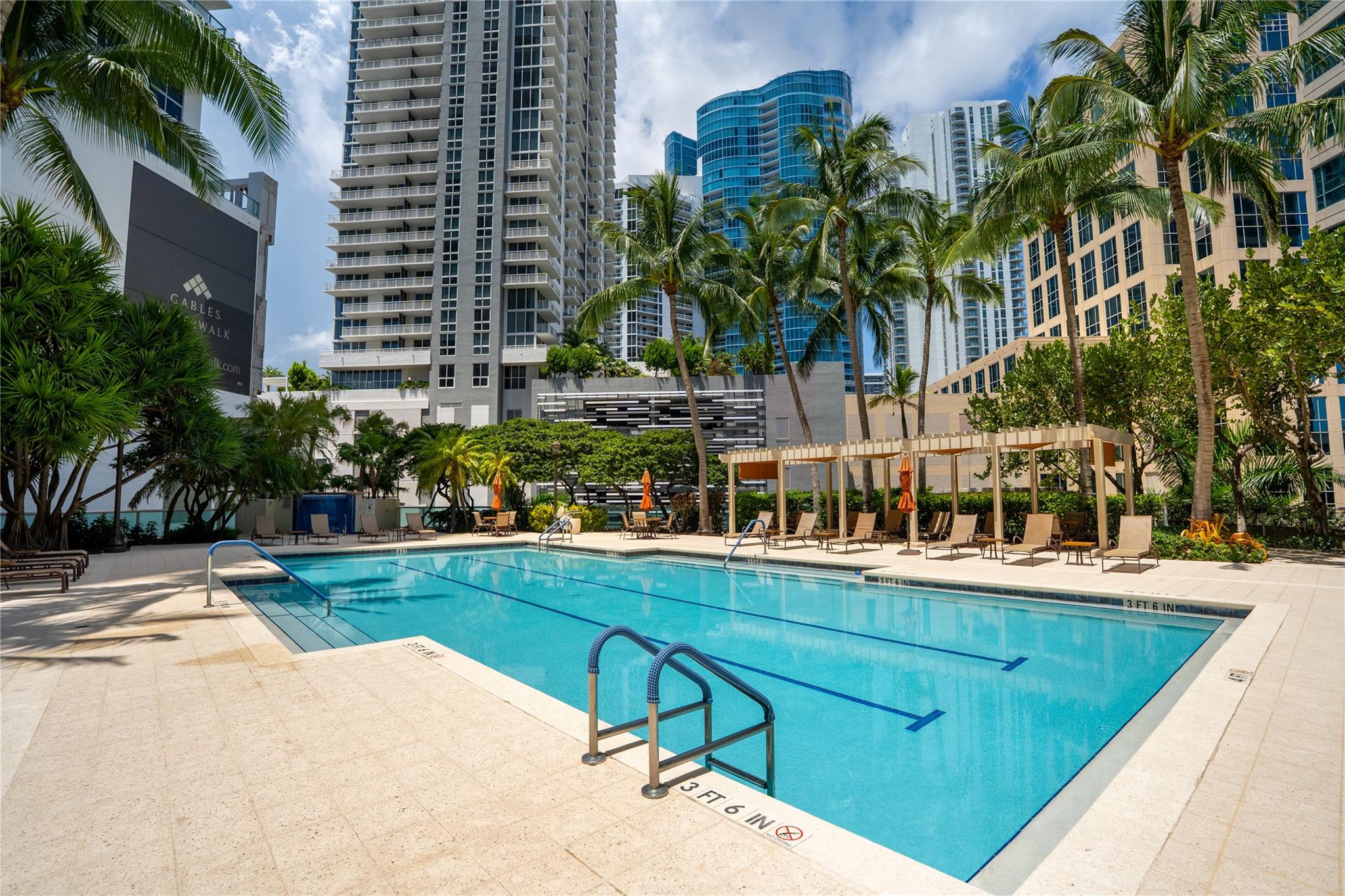 347 N New Riv Dr #2808 Fort Lauderdale, FL 33301