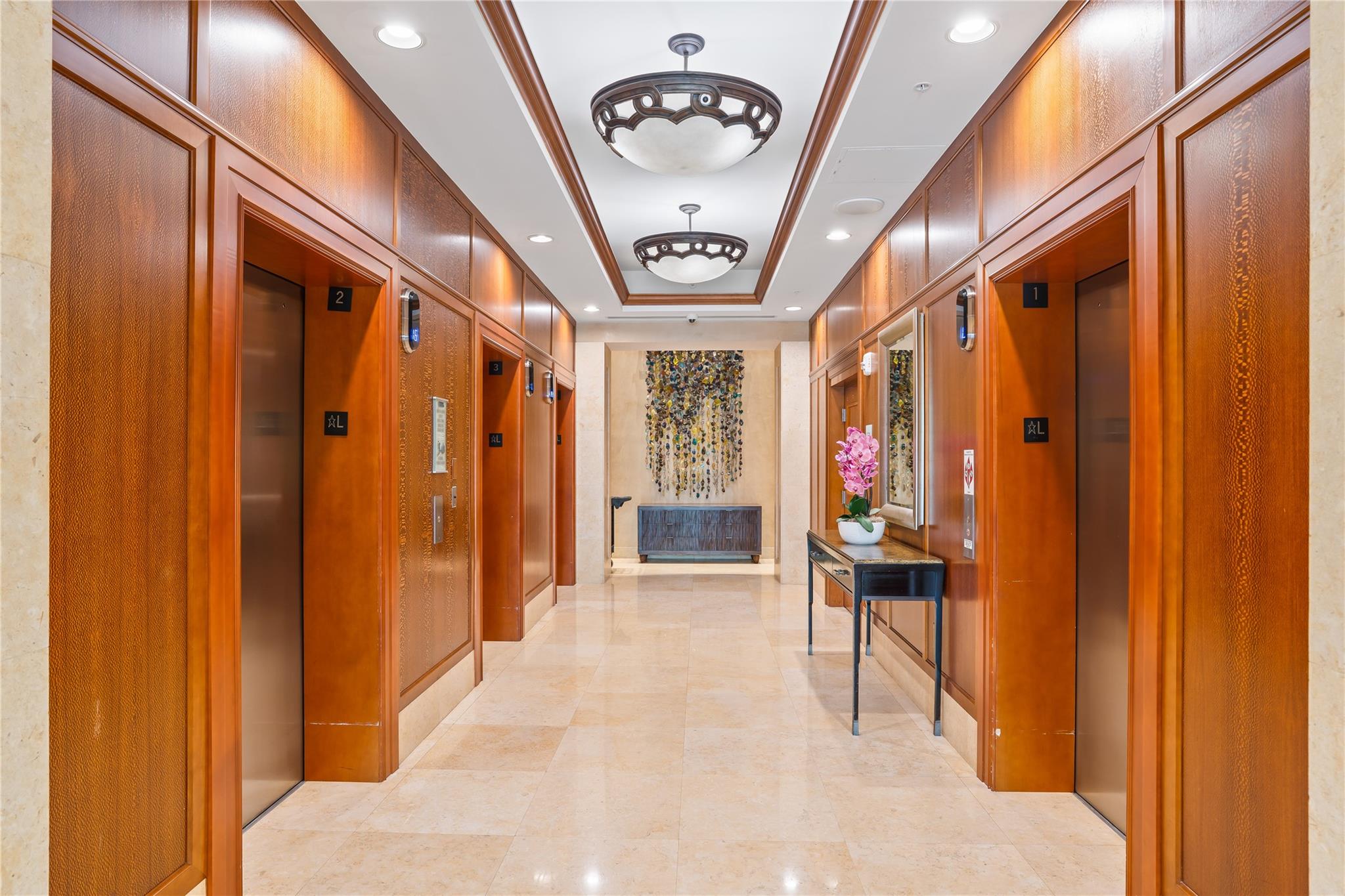 347 N New Riv Dr #2808 Fort Lauderdale, FL 33301