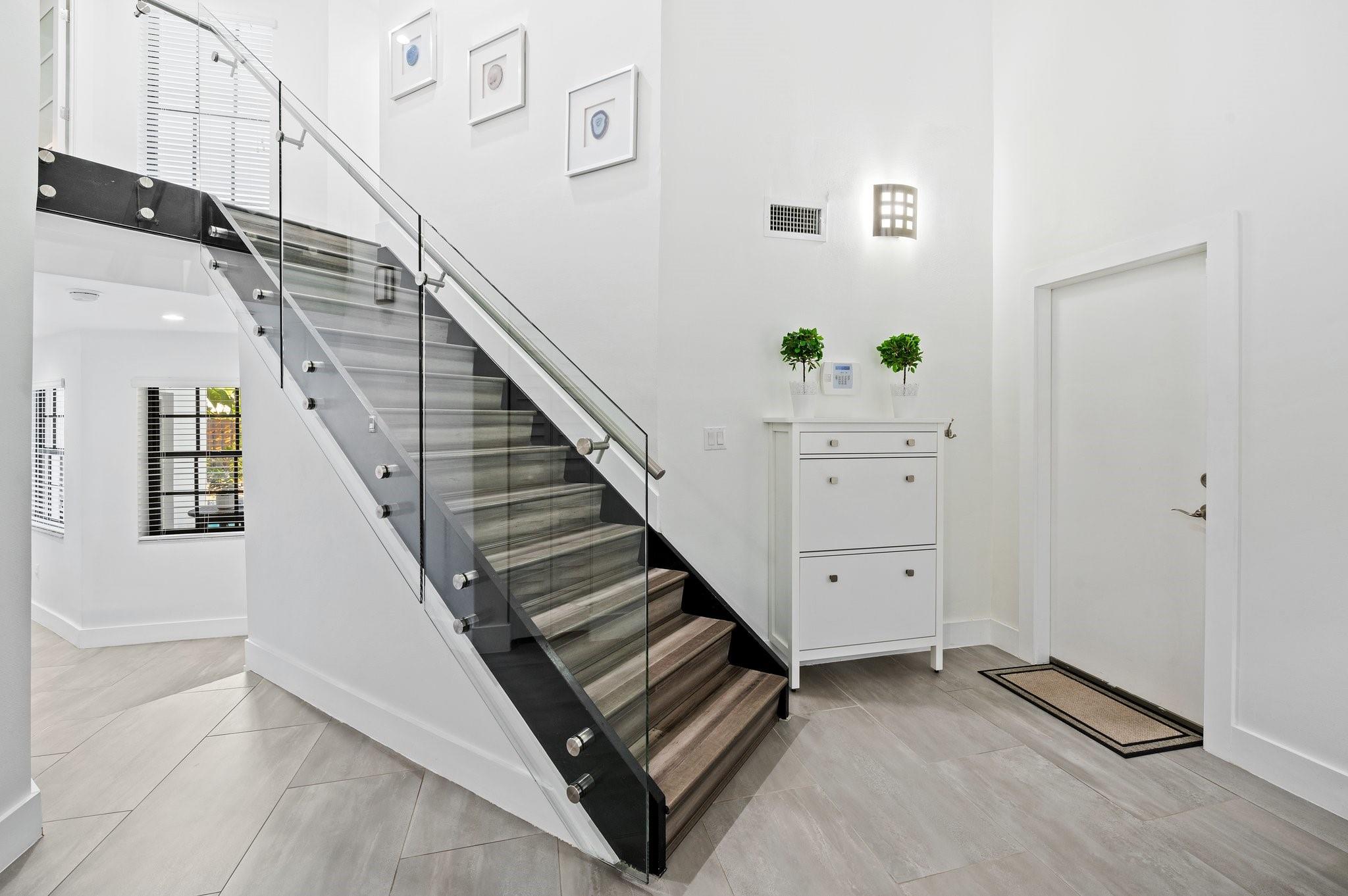 8340 NW 167th Ter Miami Lakes, FL 33016