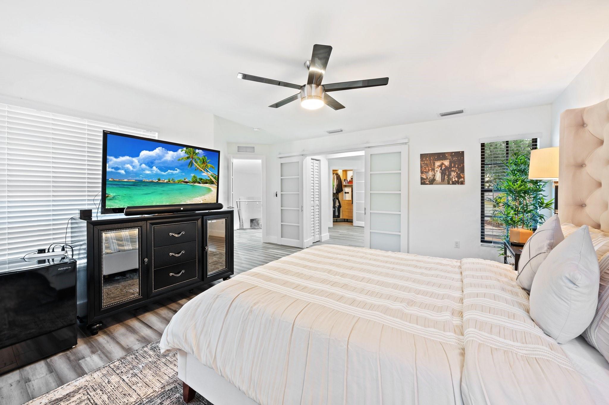 8340 NW 167th Ter Miami Lakes, FL 33016