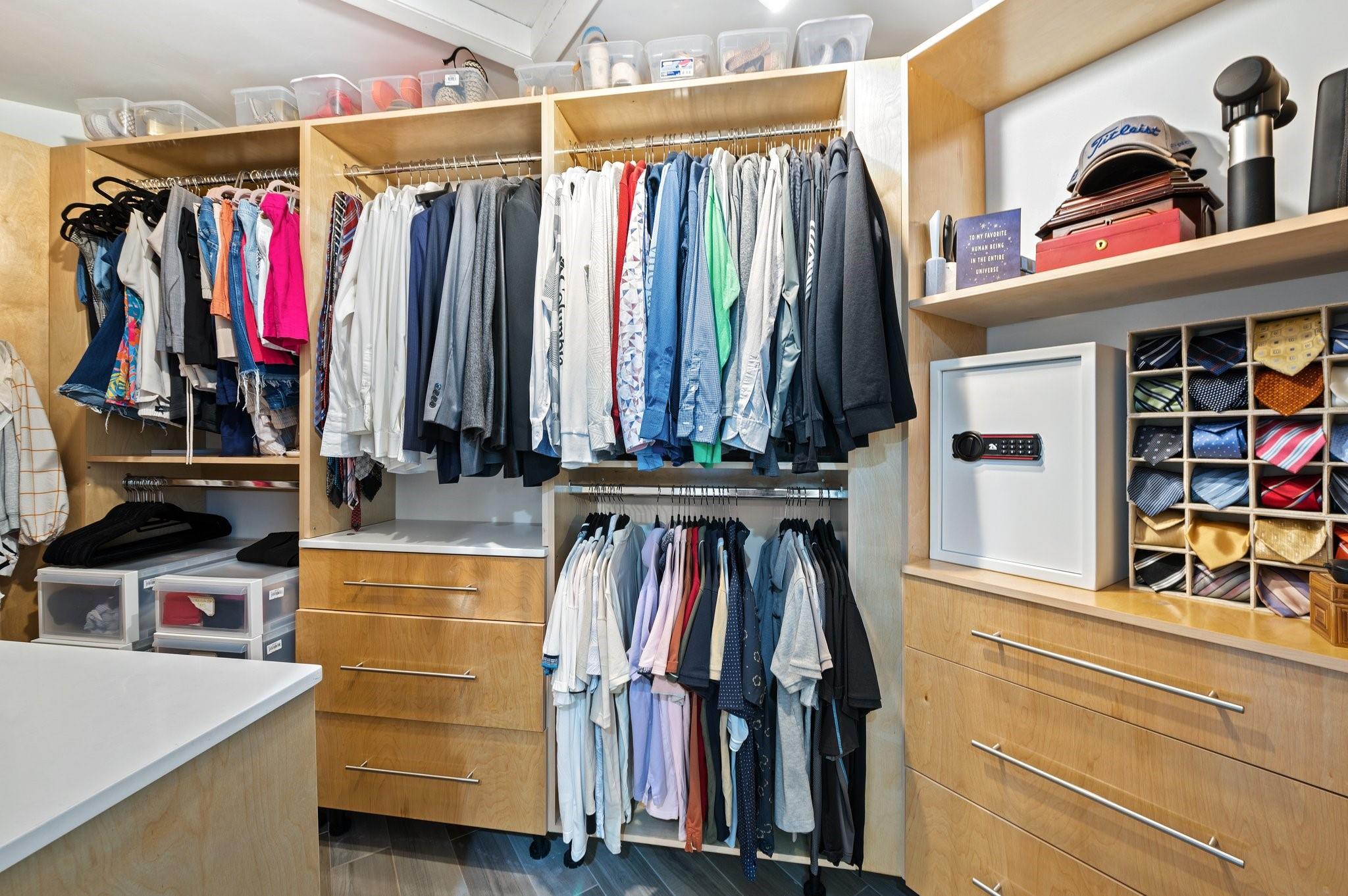 8340 NW 167th Ter Miami Lakes, FL 33016