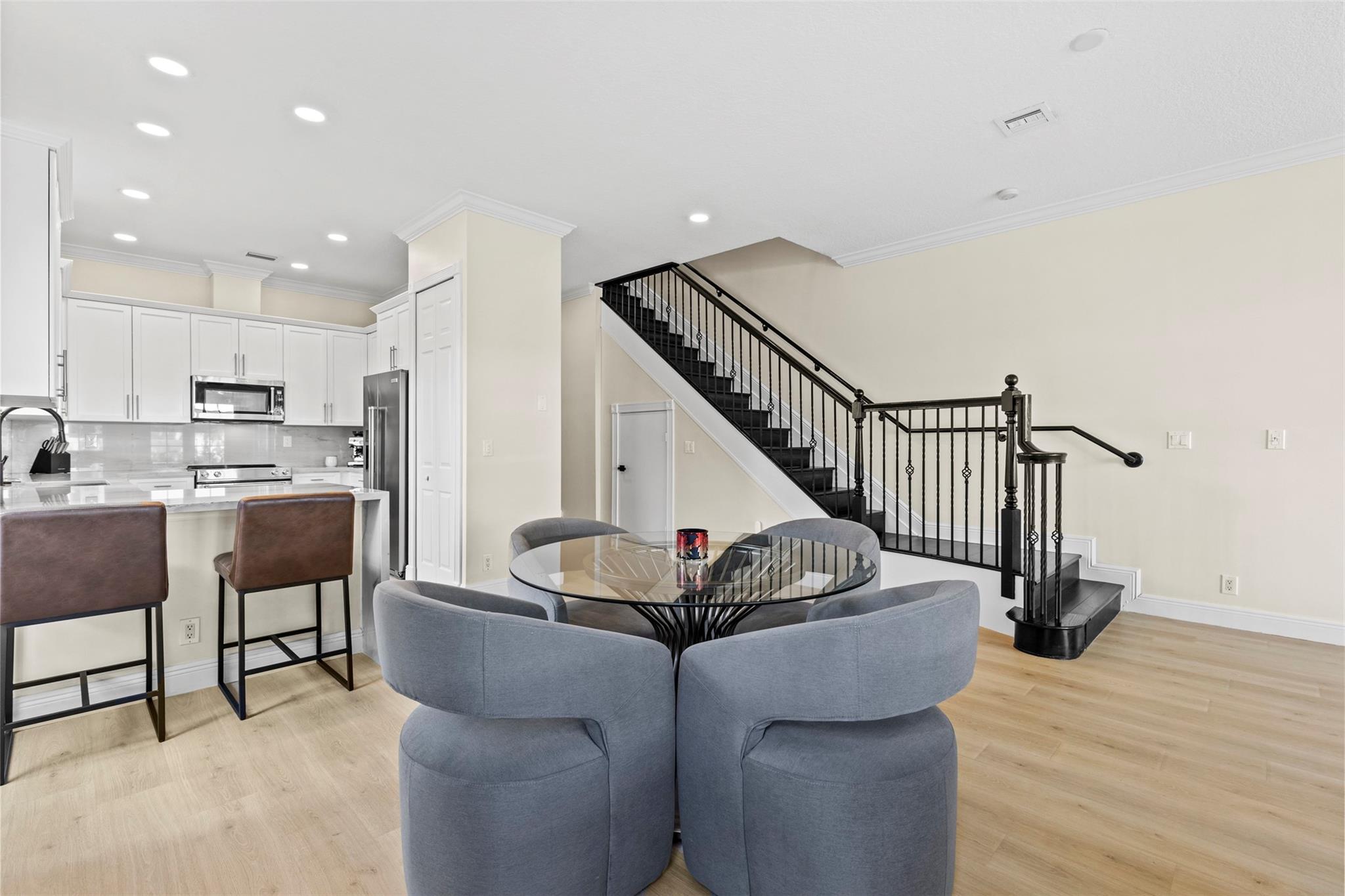 1121 NE 14th Ave Fort Lauderdale, FL 33304