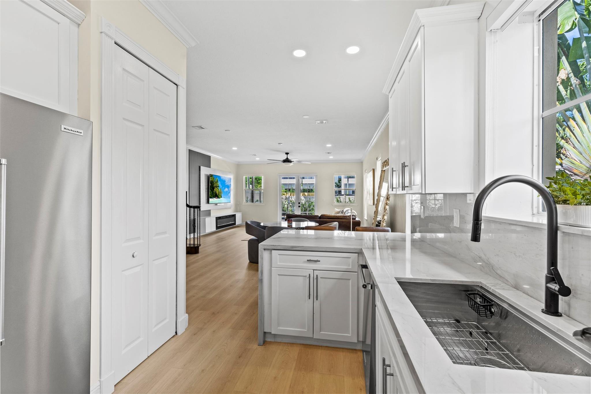 1121 NE 14th Ave Fort Lauderdale, FL 33304