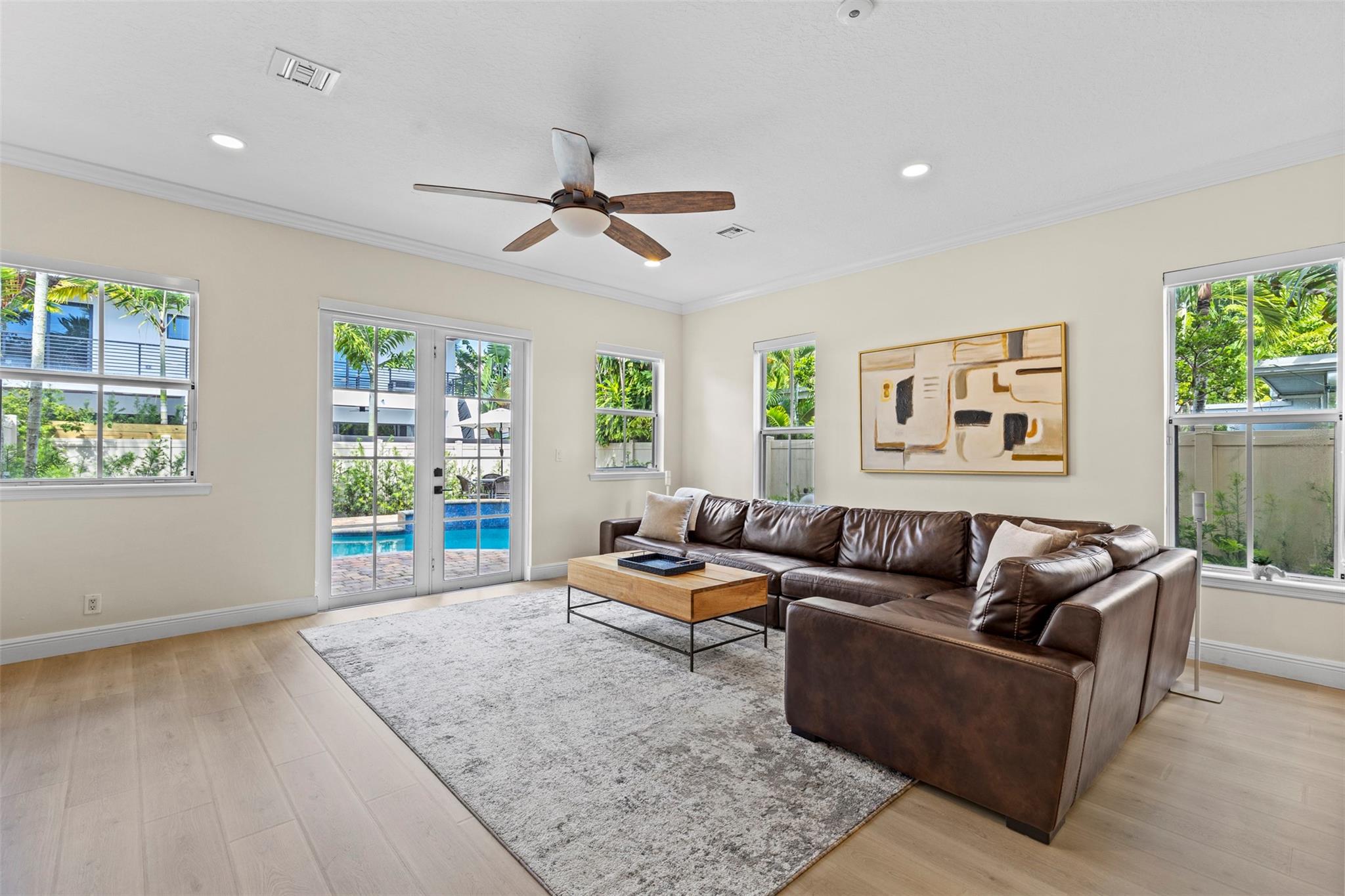 1121 NE 14th Ave Fort Lauderdale, FL 33304