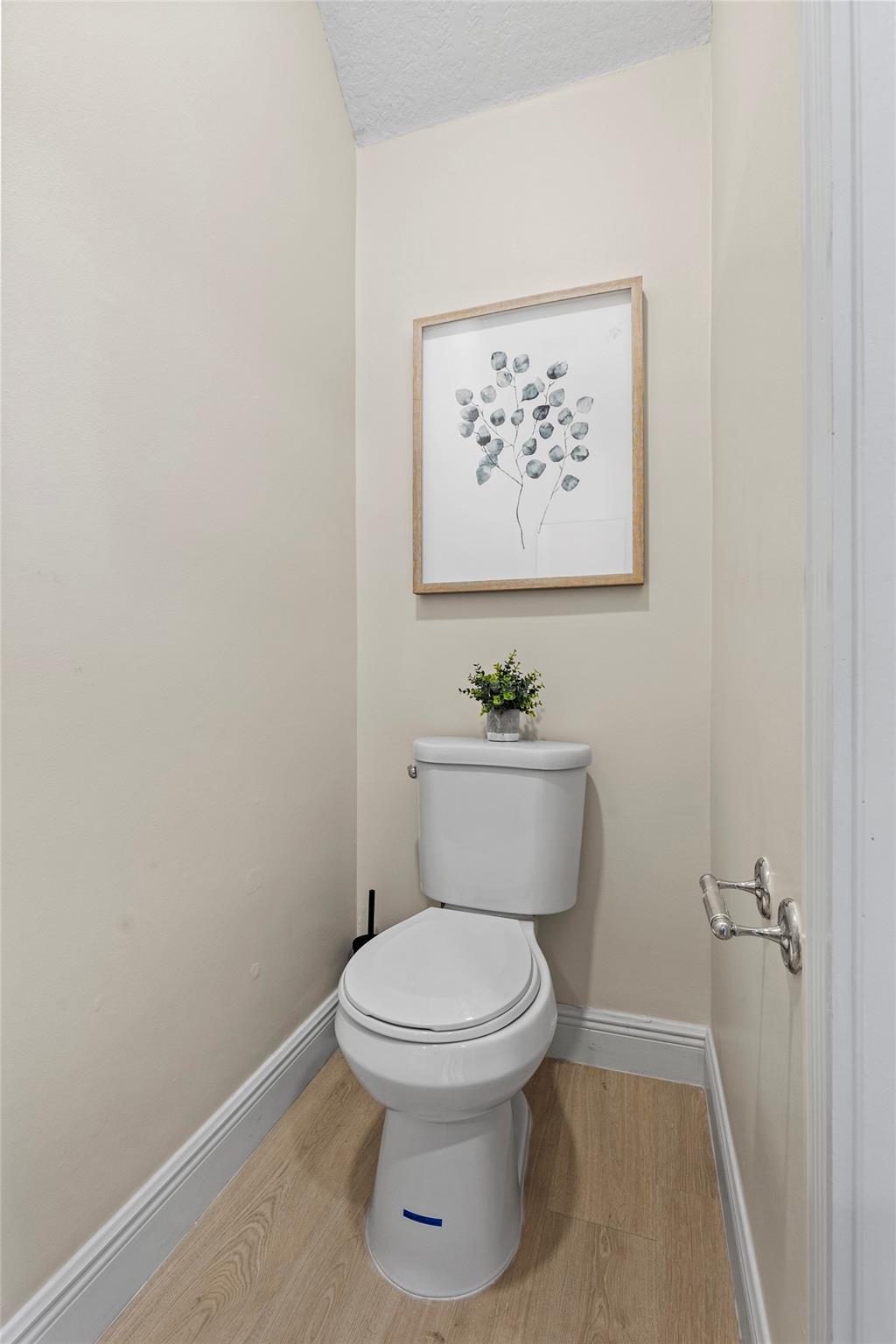 1121 NE 14th Ave Fort Lauderdale, FL 33304