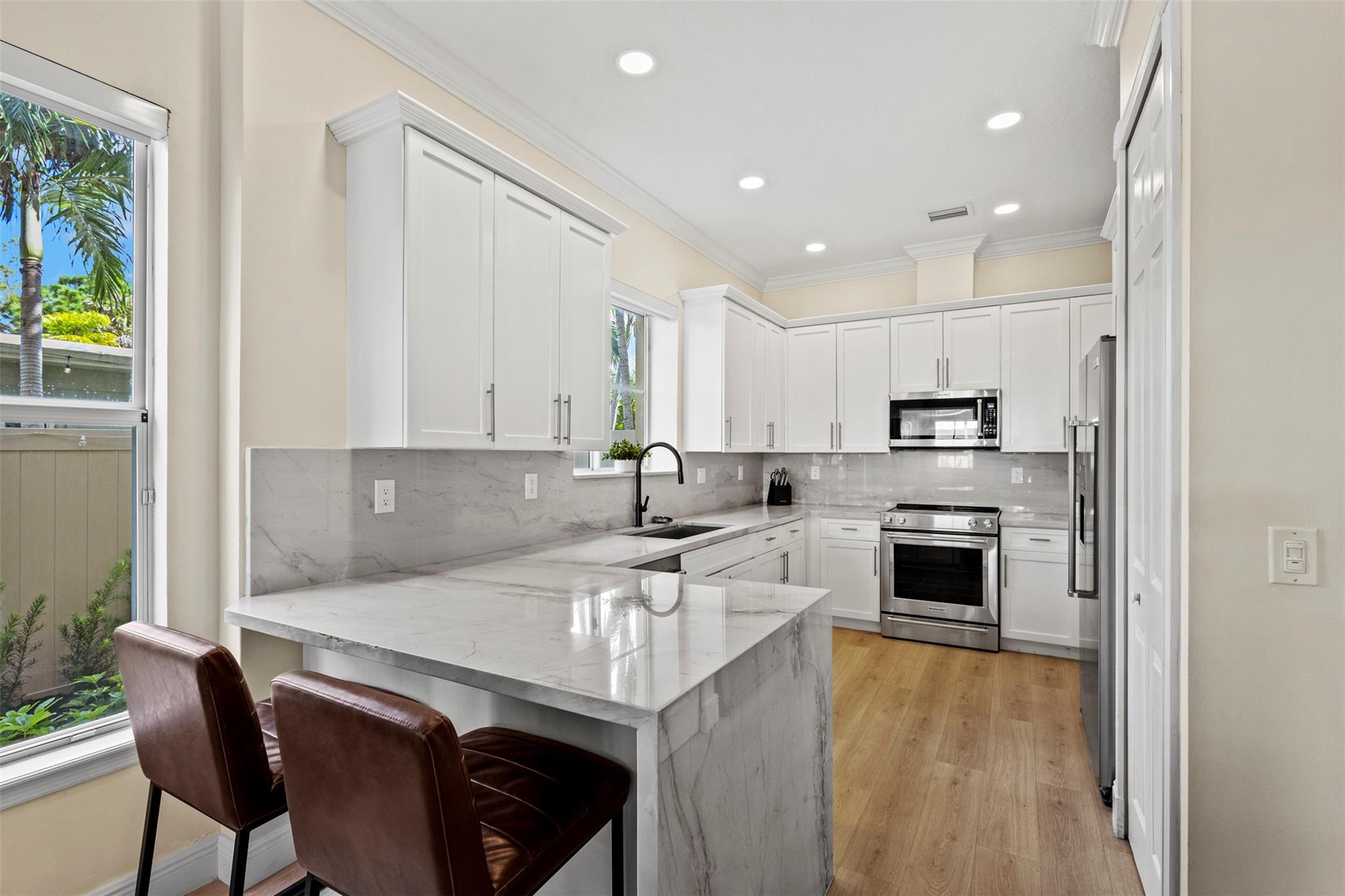 1121 NE 14th Ave Fort Lauderdale, FL 33304