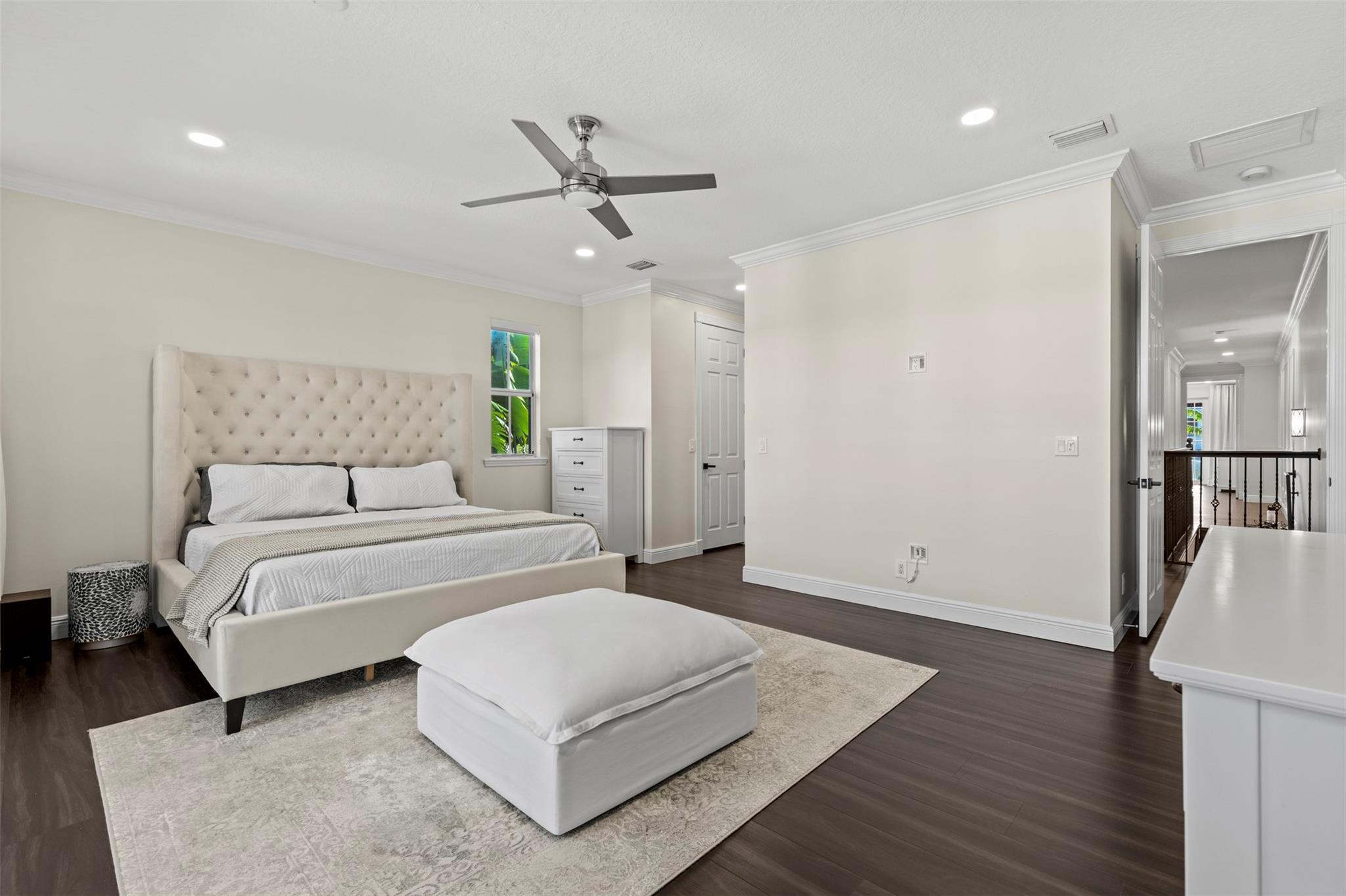 1121 NE 14th Ave Fort Lauderdale, FL 33304