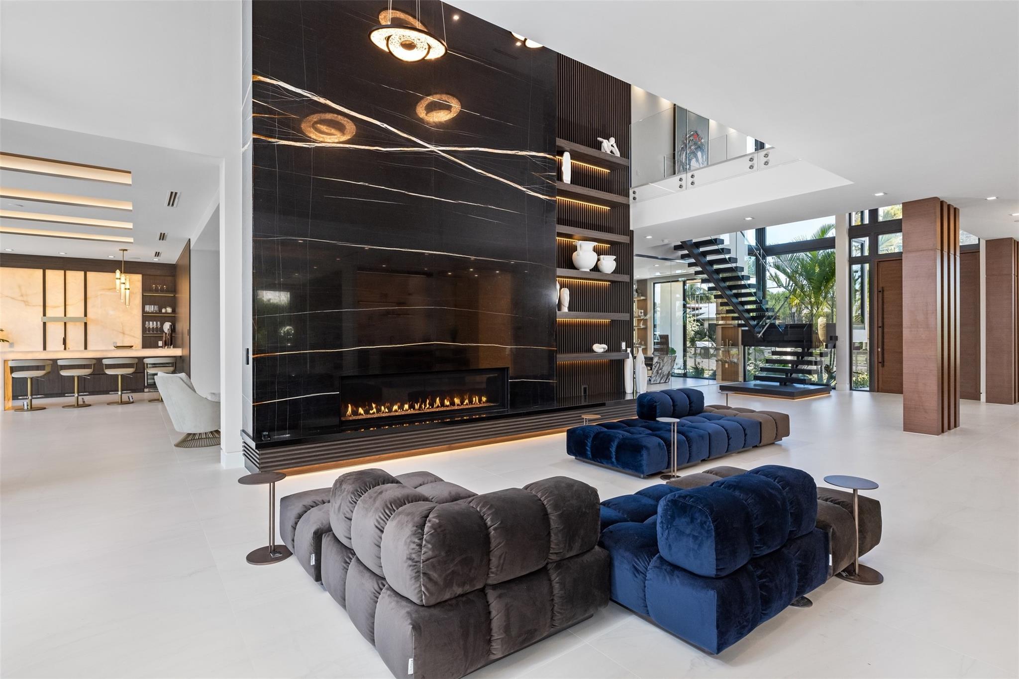 2733 NE 16th St Fort Lauderdale, FL 33304