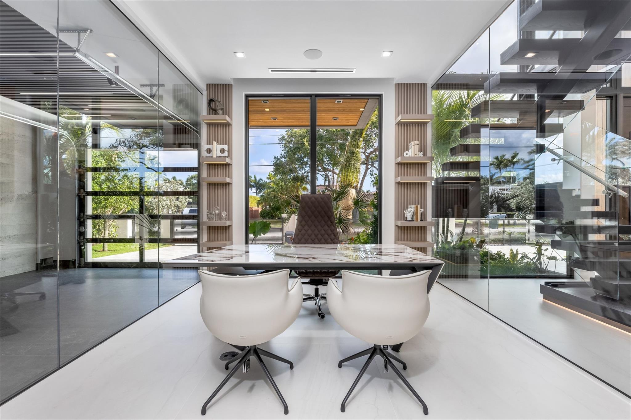 2733 NE 16th St Fort Lauderdale, FL 33304