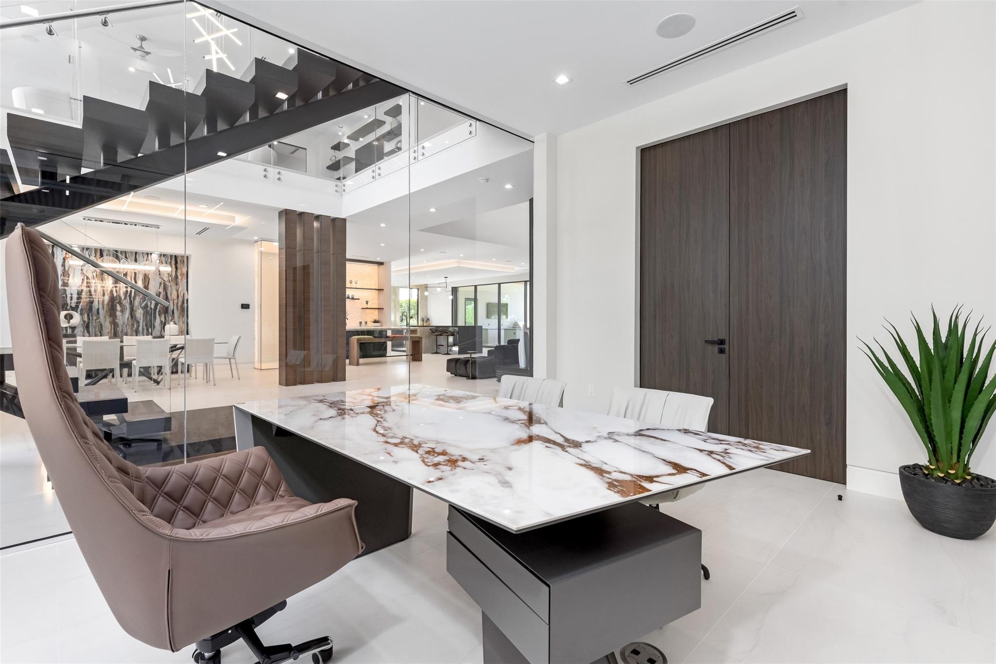 2733 NE 16th St Fort Lauderdale, FL 33304