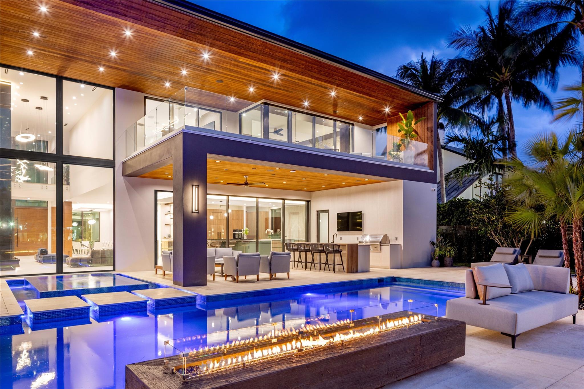 2733 NE 16th St Fort Lauderdale, FL 33304