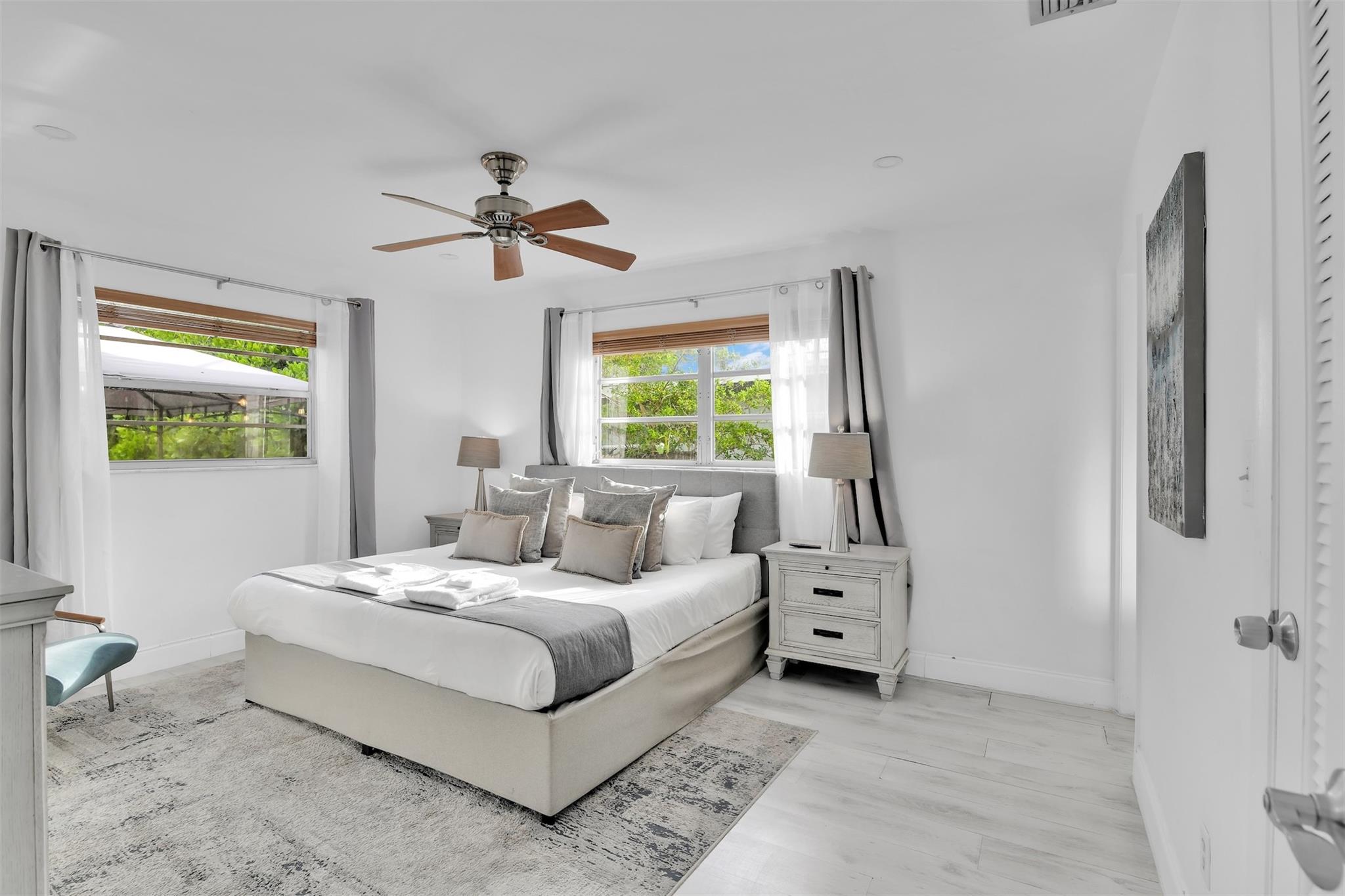 214 SE 6th St Dania Beach, FL 33004