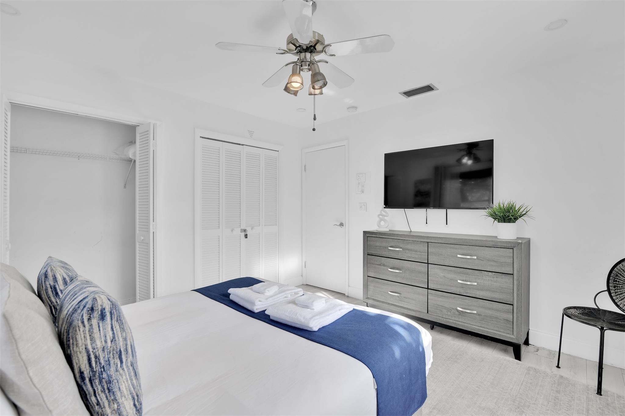 214 SE 6th St Dania Beach, FL 33004