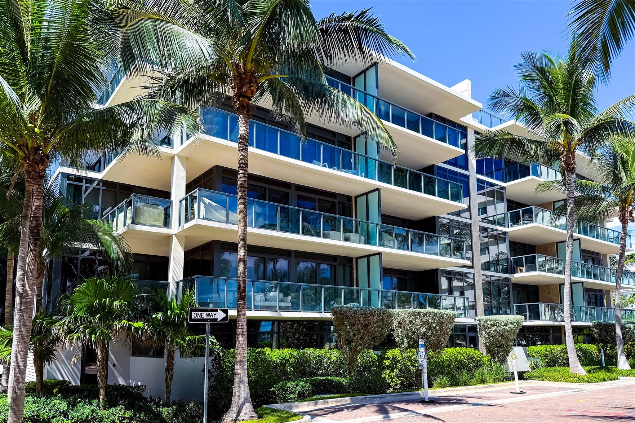 2101 S Surf Rd #4C Hollywood, FL 33019