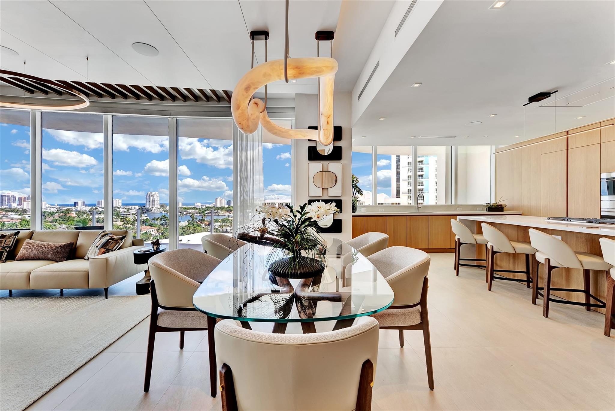 2241 SE 17th St #PH2 Fort Lauderdale, FL 33316