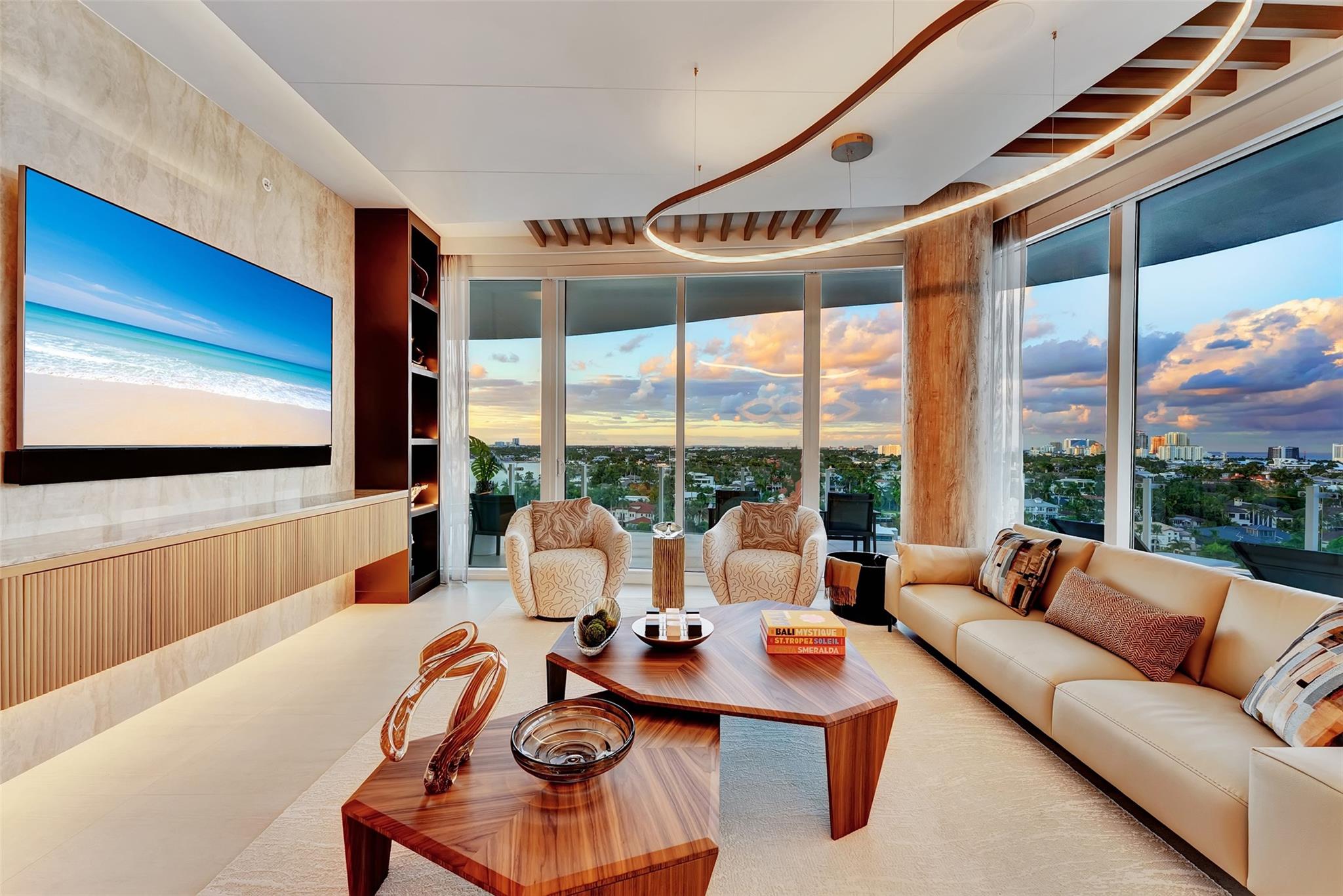 2241 SE 17th St #PH2 Fort Lauderdale, FL 33316