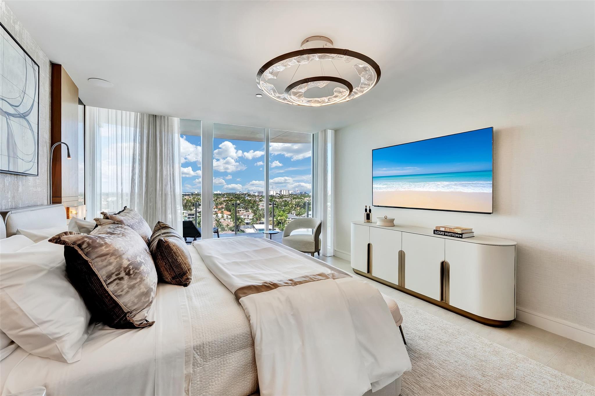 2241 SE 17th St #PH2 Fort Lauderdale, FL 33316