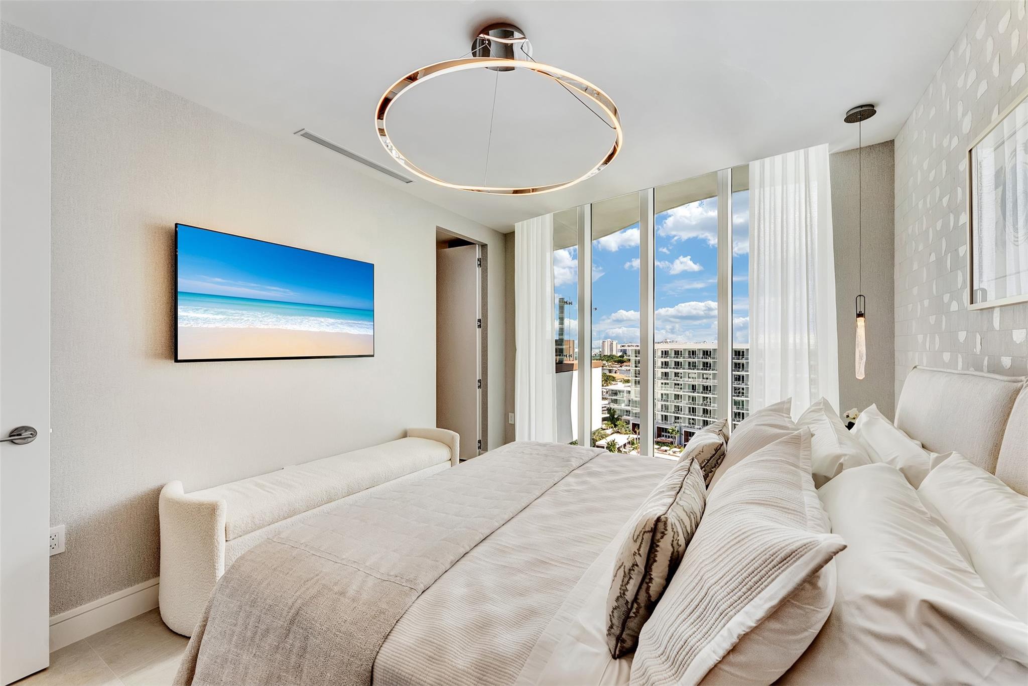 2241 SE 17th St #PH2 Fort Lauderdale, FL 33316