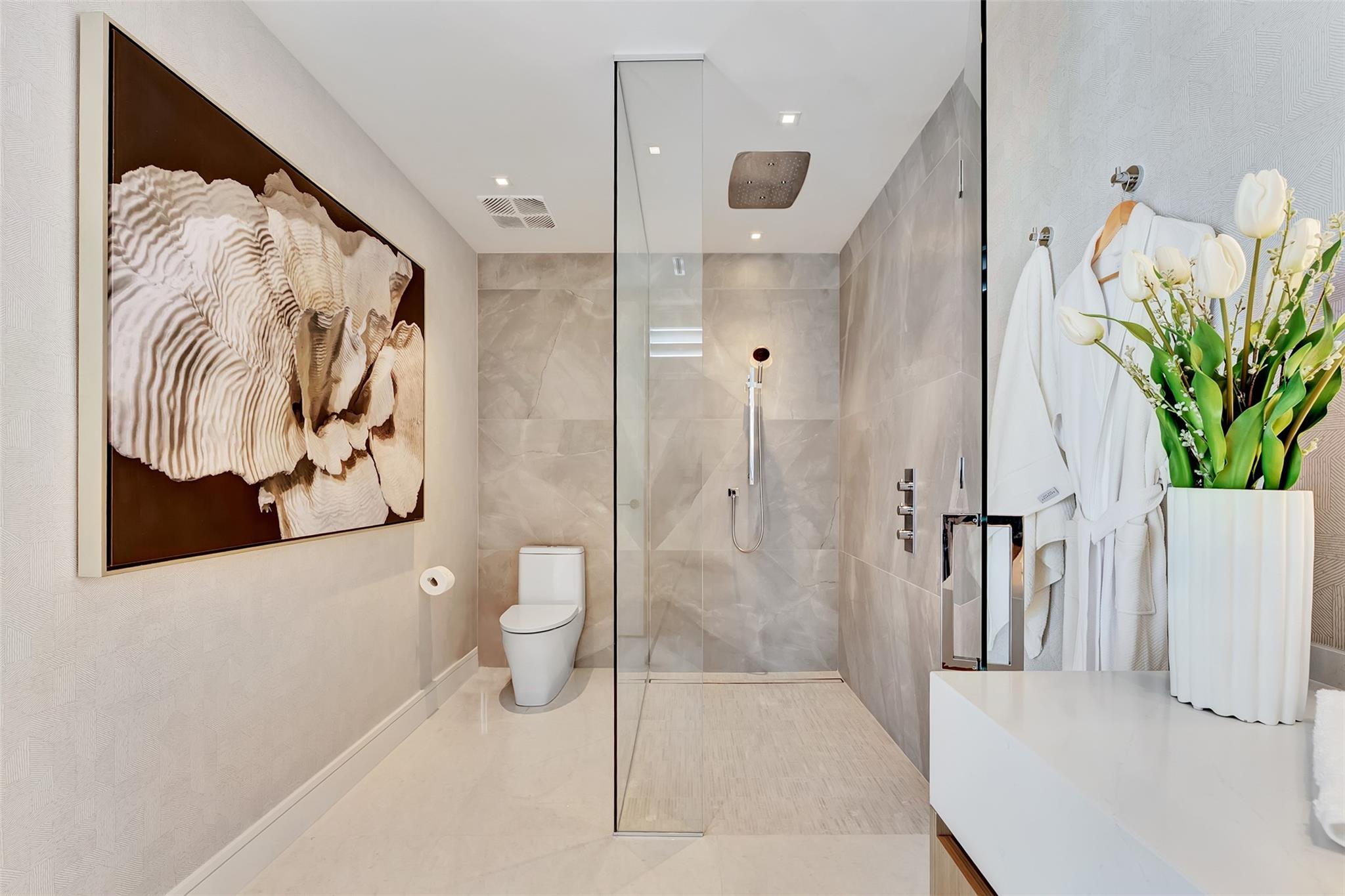 2241 SE 17th St #PH2 Fort Lauderdale, FL 33316