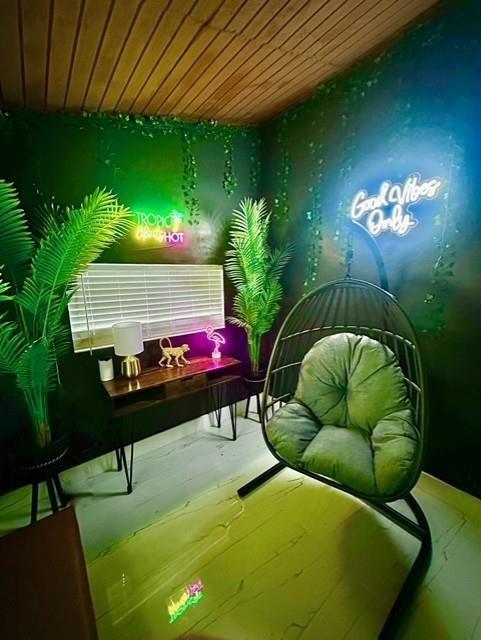 55 NW 47th St Miami, FL 33127