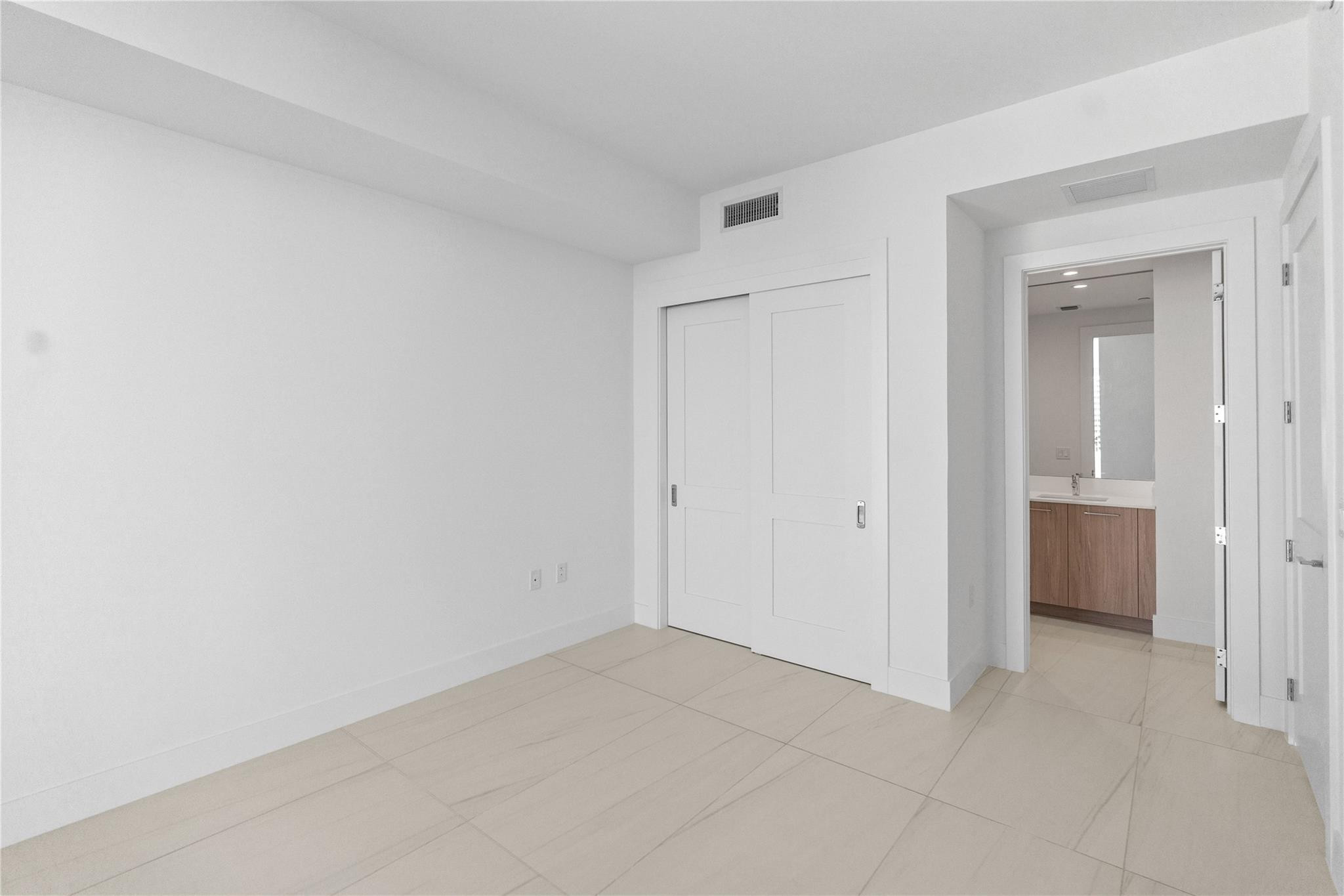 151 N Seabreeze Blvd #1103-E Fort Lauderdale, FL 33304