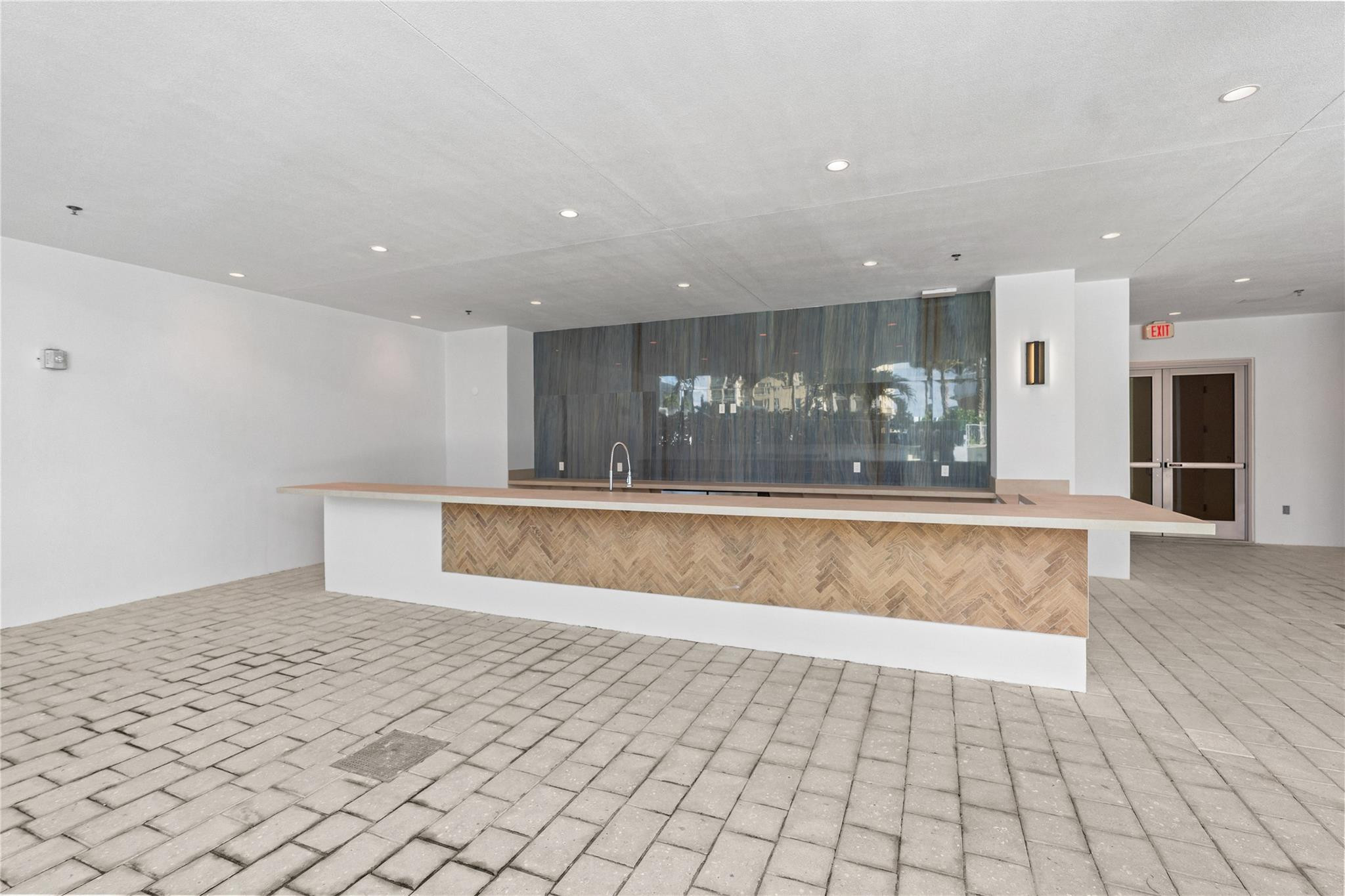 151 N Seabreeze Blvd #1103-E Fort Lauderdale, FL 33304