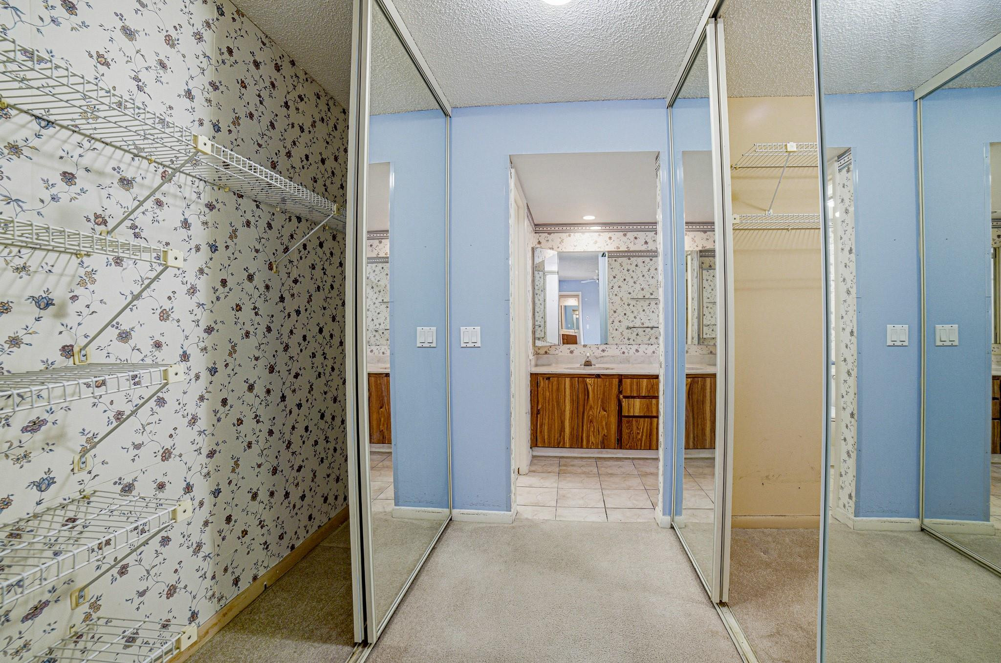 9101 SW 19th Pl #B Davie, FL 33324