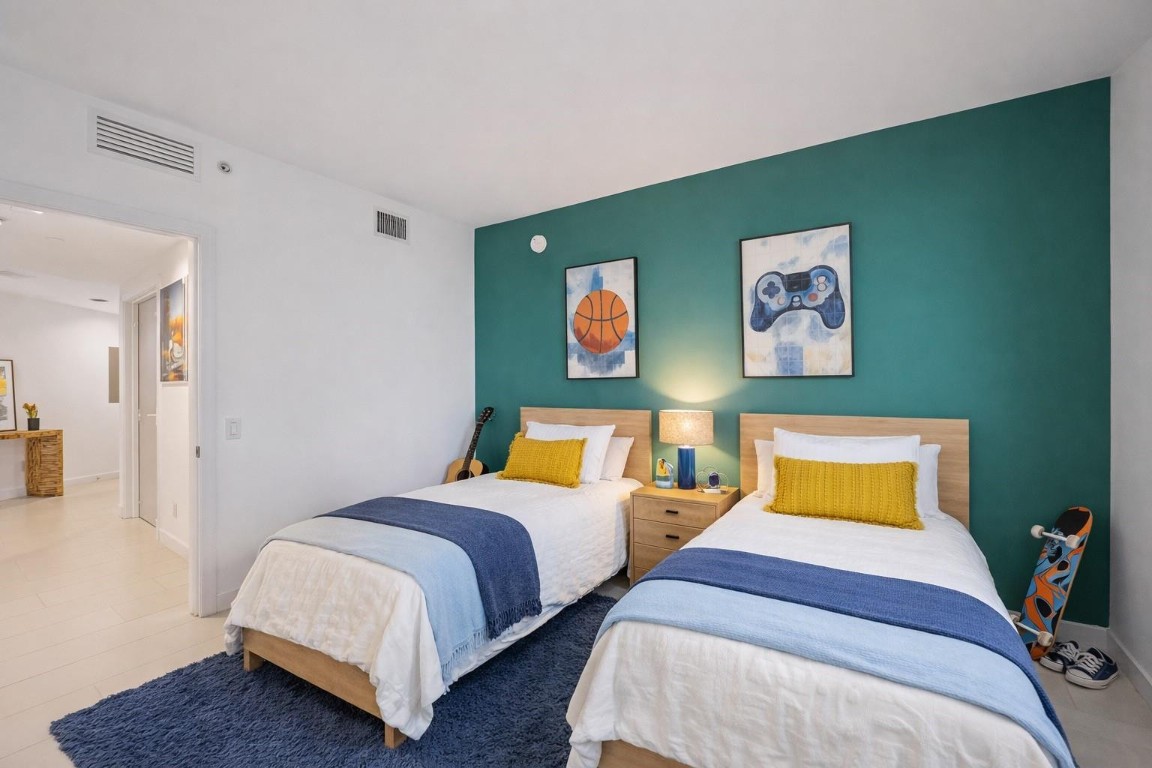 image Baltus House11