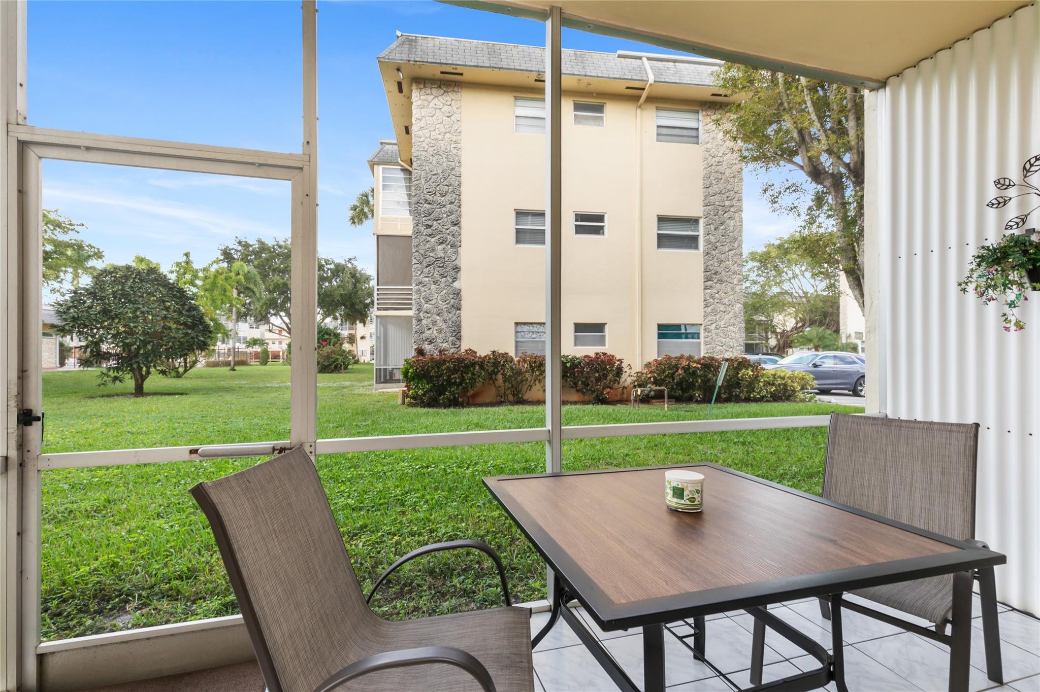 4441 NW 16th St #J110 Fort Lauderdale, FL 33313