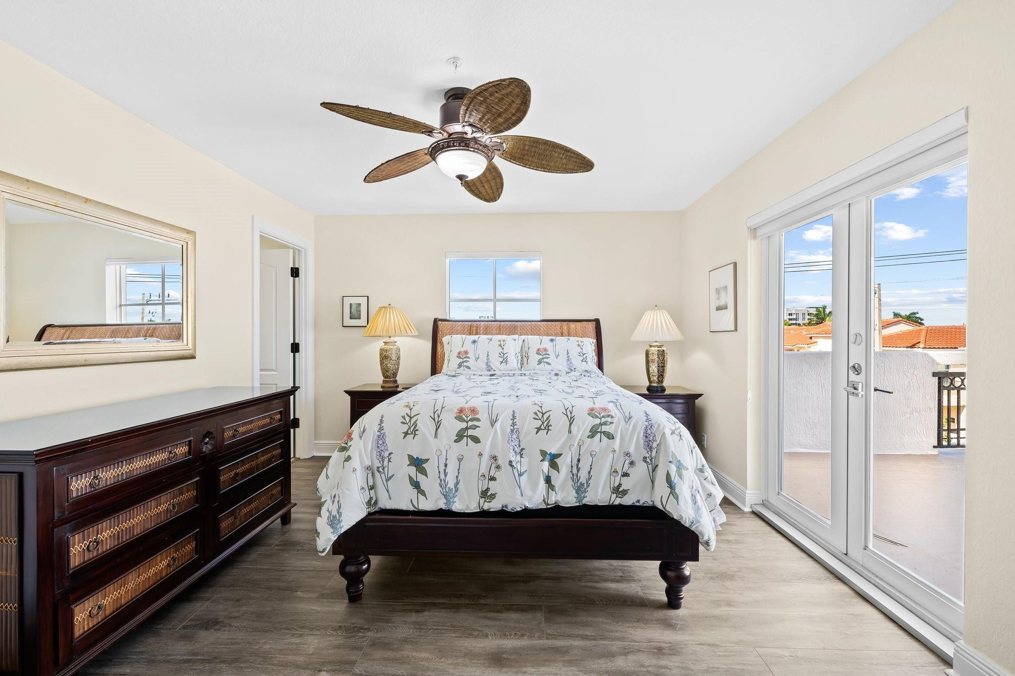 844 N Victoria Park Fort Lauderdale, FL 33304