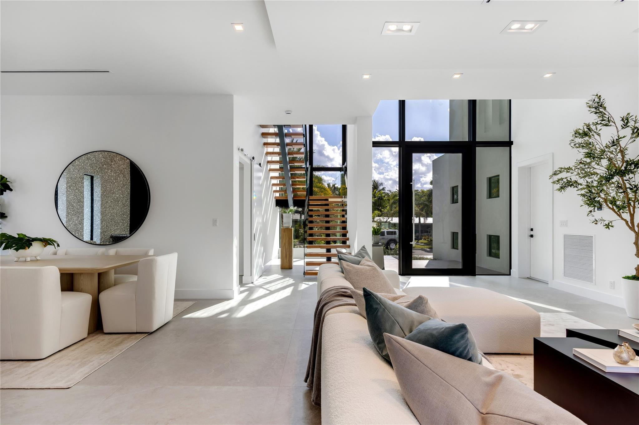 3205 Leigh Pompano Beach, FL 33062