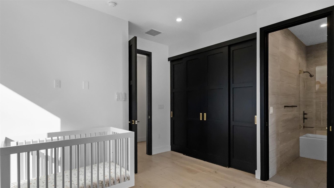 823 Ponce De Leon Fort Lauderdale, FL 33316