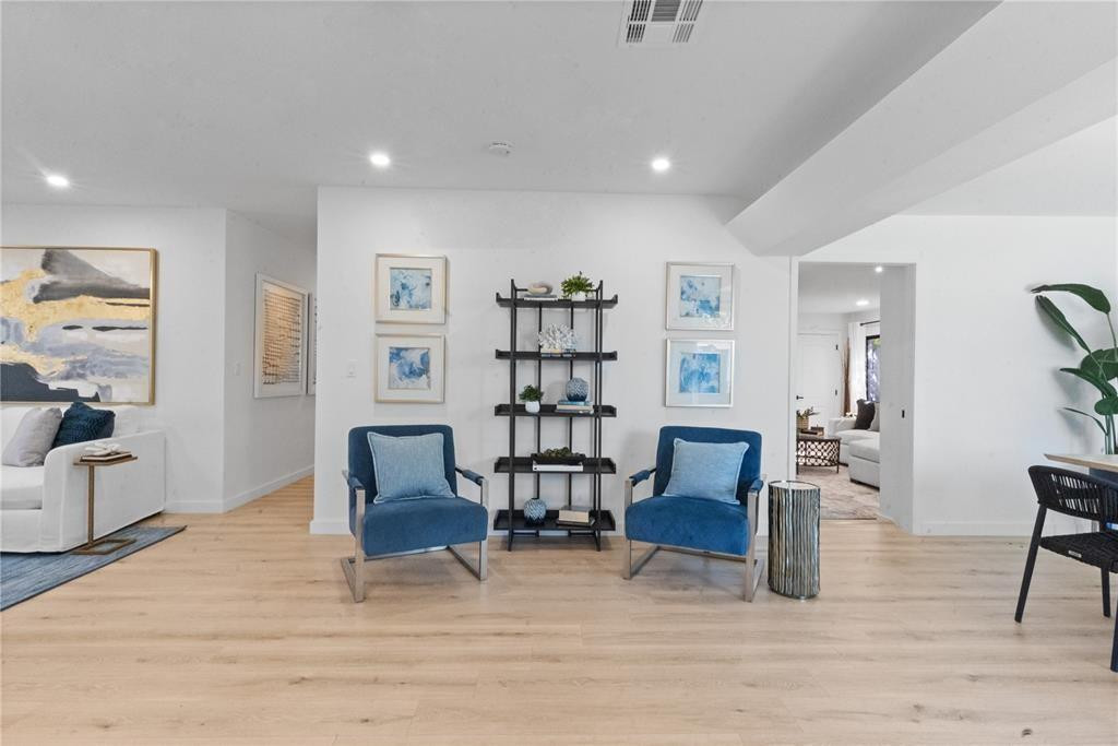 48 SE 7th Hollywood, FL 33004