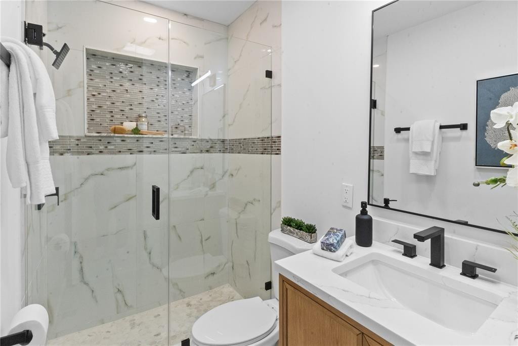 48 SE 7th Hollywood, FL 33004