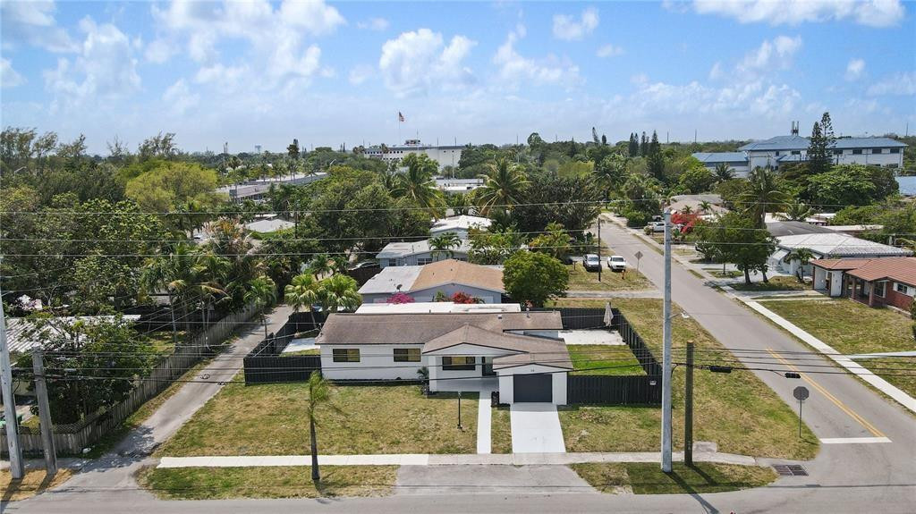 48 SE 7th Hollywood, FL 33004